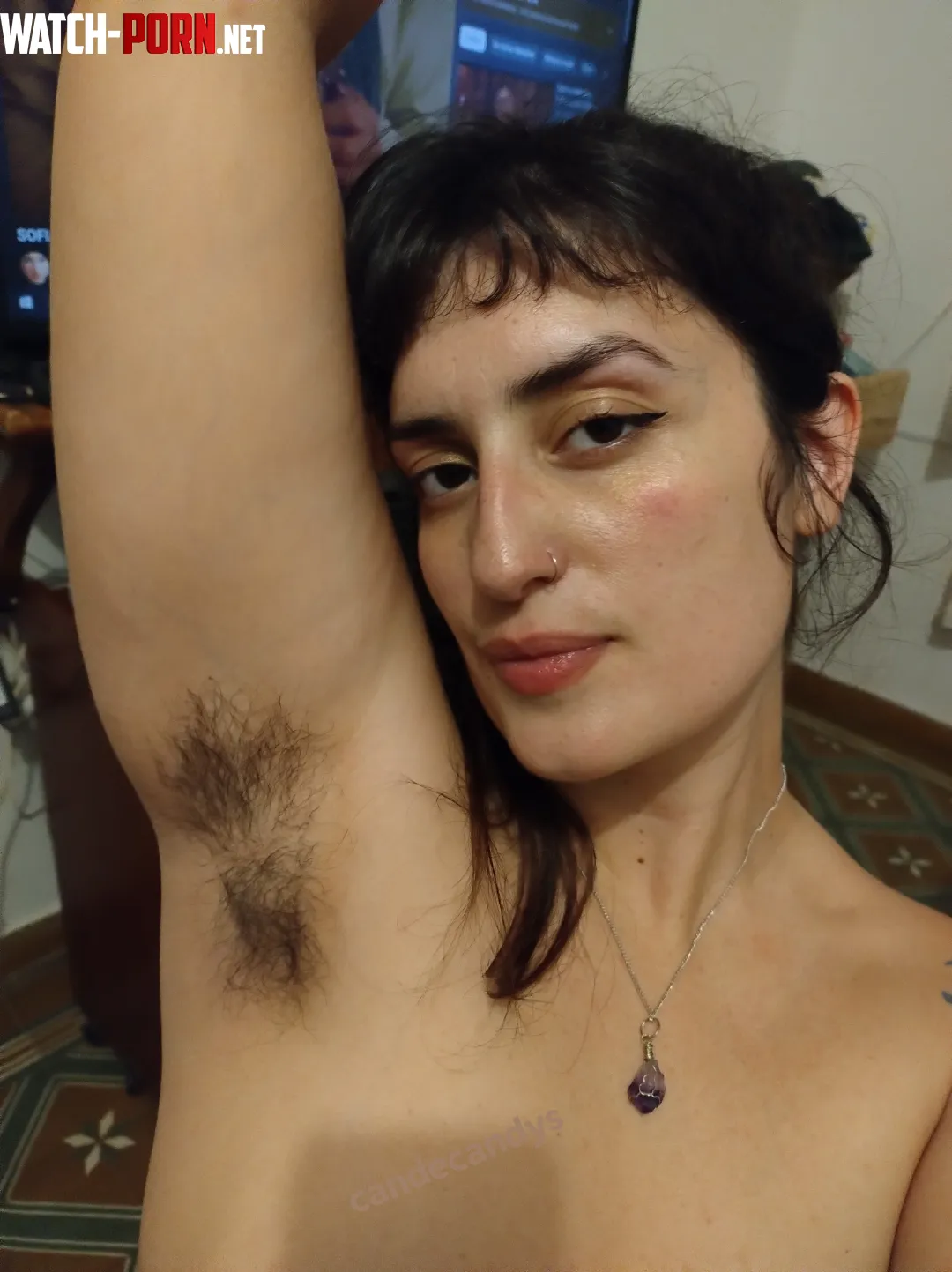 Nose or tongue on my musky sweaty pitss? by candecandys