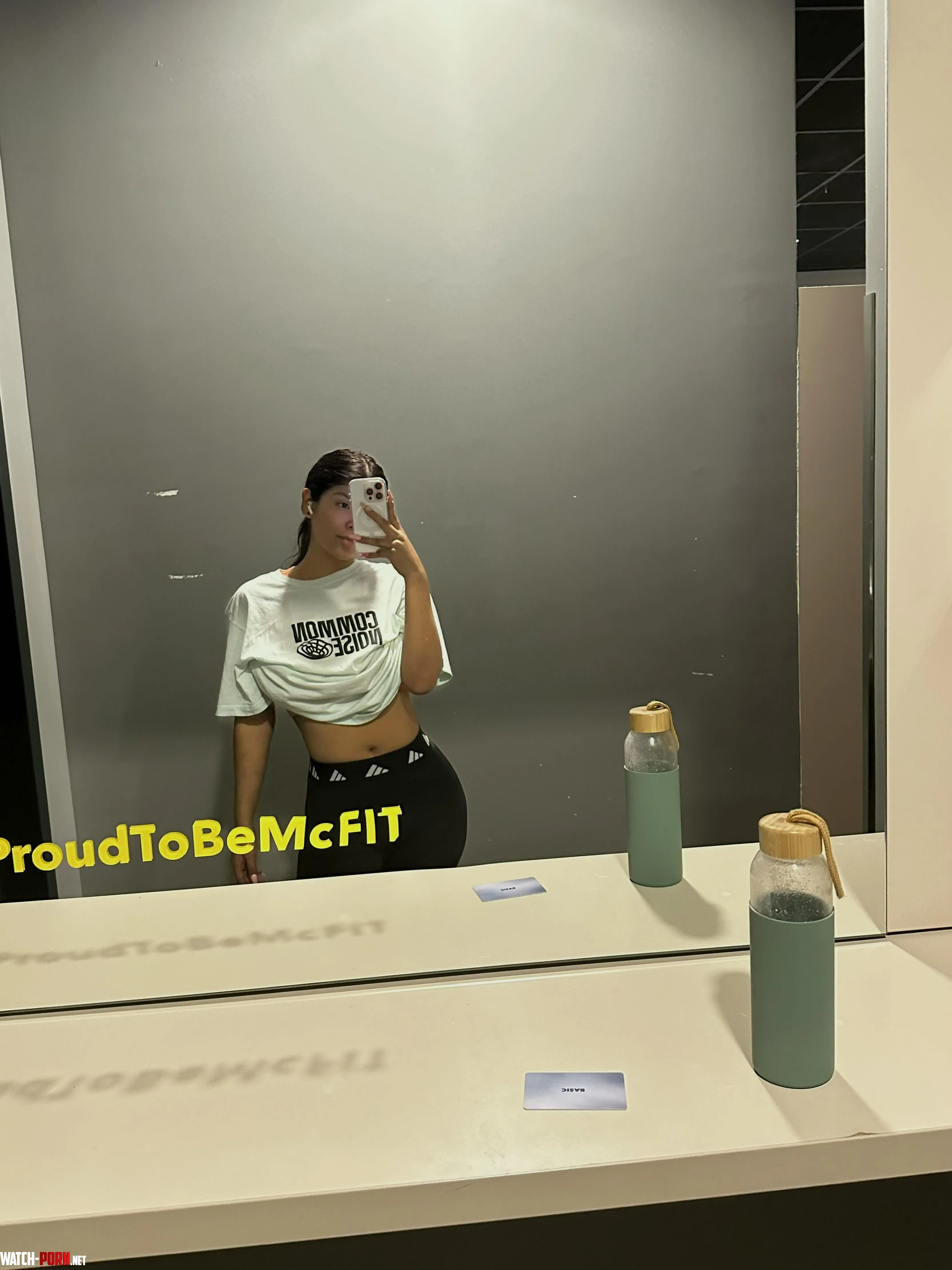 I bet you're suprised with  the mirror selfie by CinderellaWow