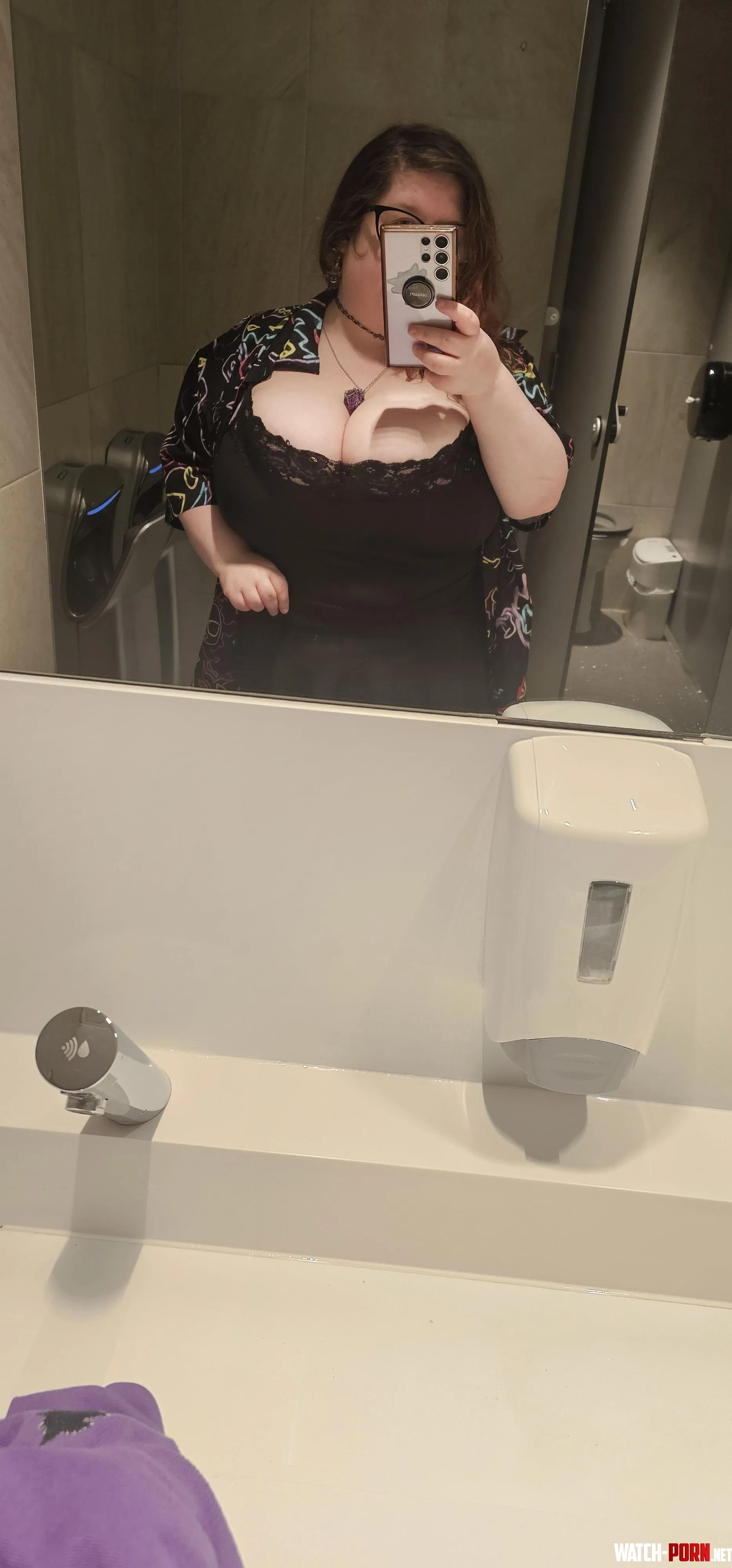 Its date night! by Hollow_Insanity