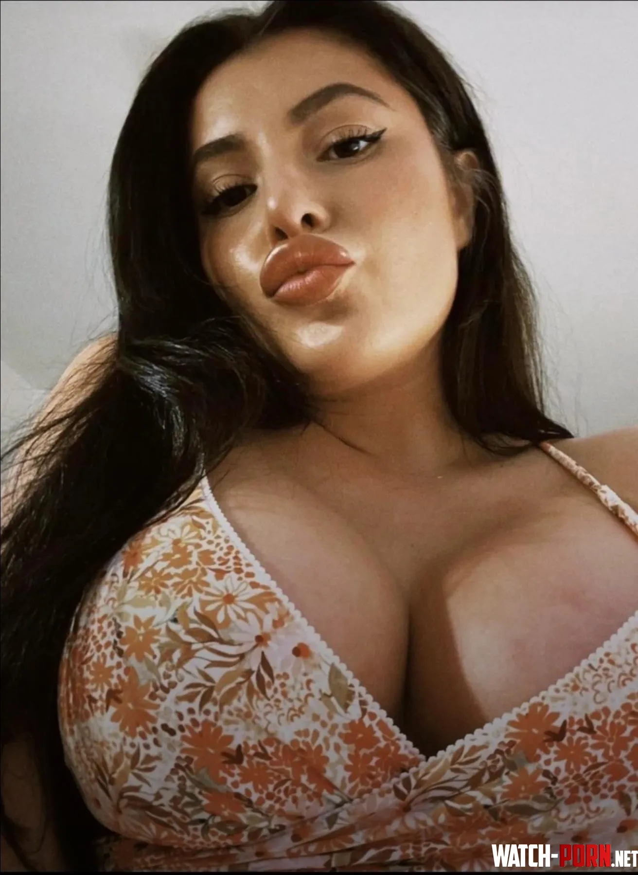 Lily Whispers ASMR by ClassyGentleman3000