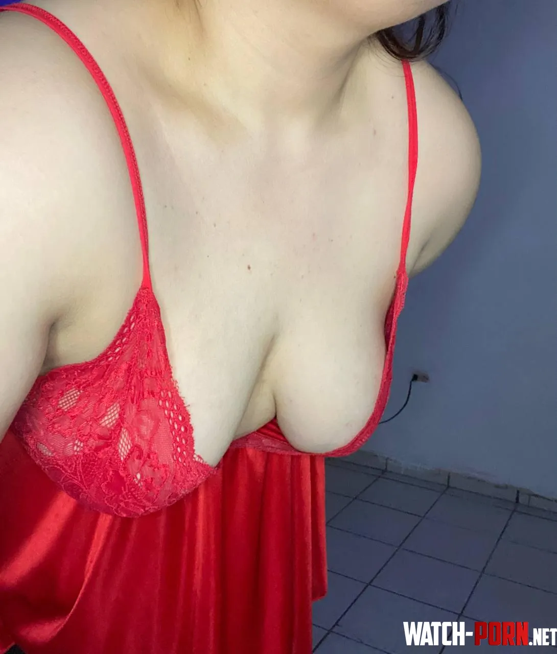 Oops, I caught you looking by AriPeachCake011