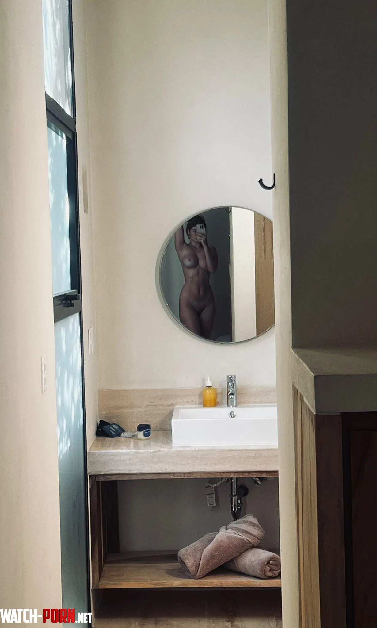 Can u see it? by zzarabby