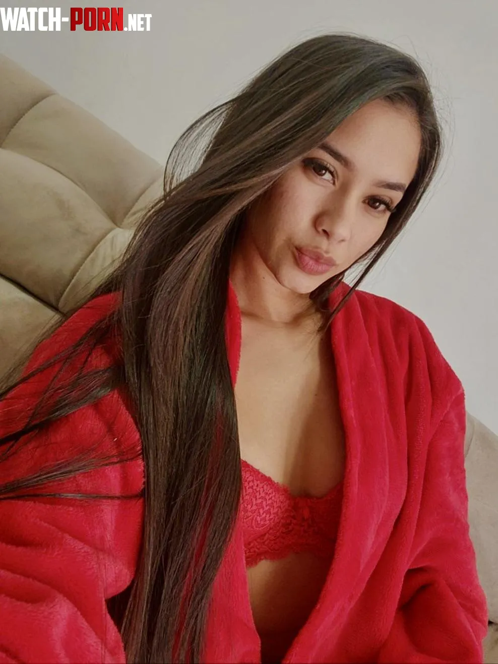 Red robe vibes tonight by Violet_Porter