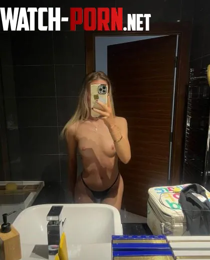 does small size excite you by Fabulous_Relation898