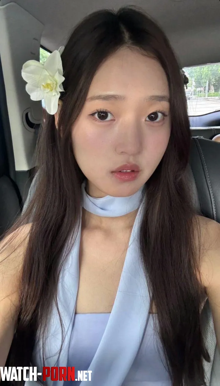 does my Asian face just beg for daddy? by RoseDusked