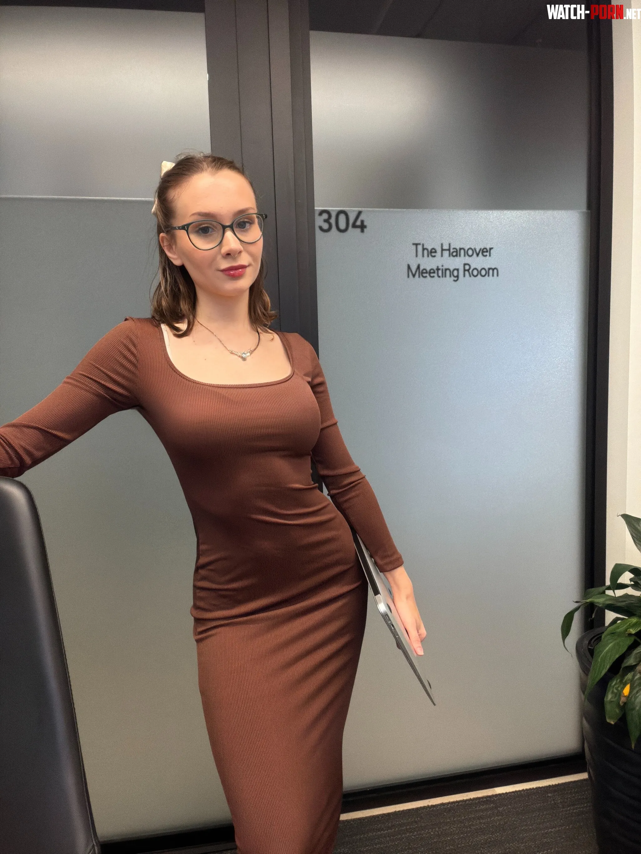 Tight enough to drive you crazy by cozyghost_8