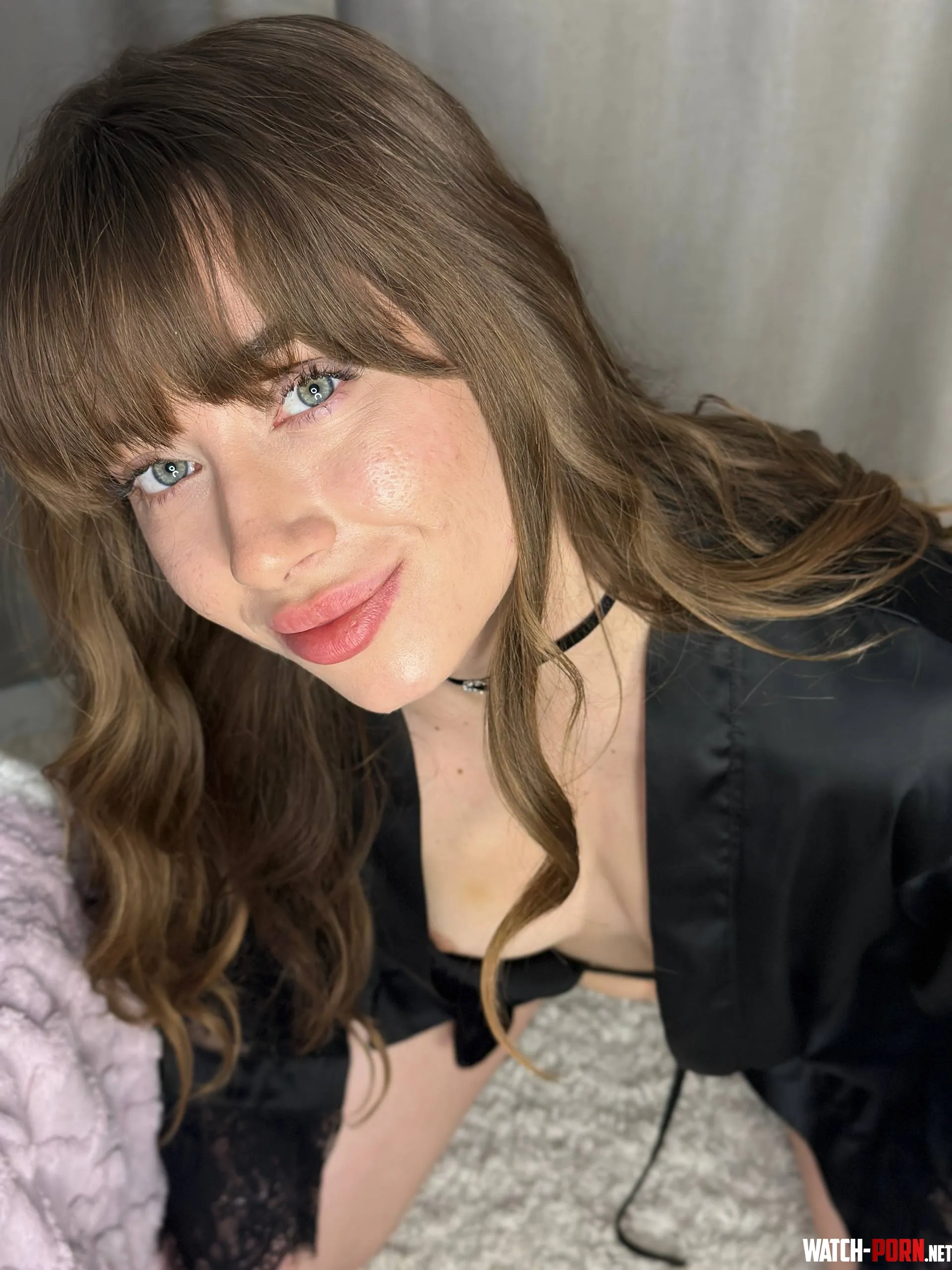 Just noticed your eyes on me by Cheatingmeg