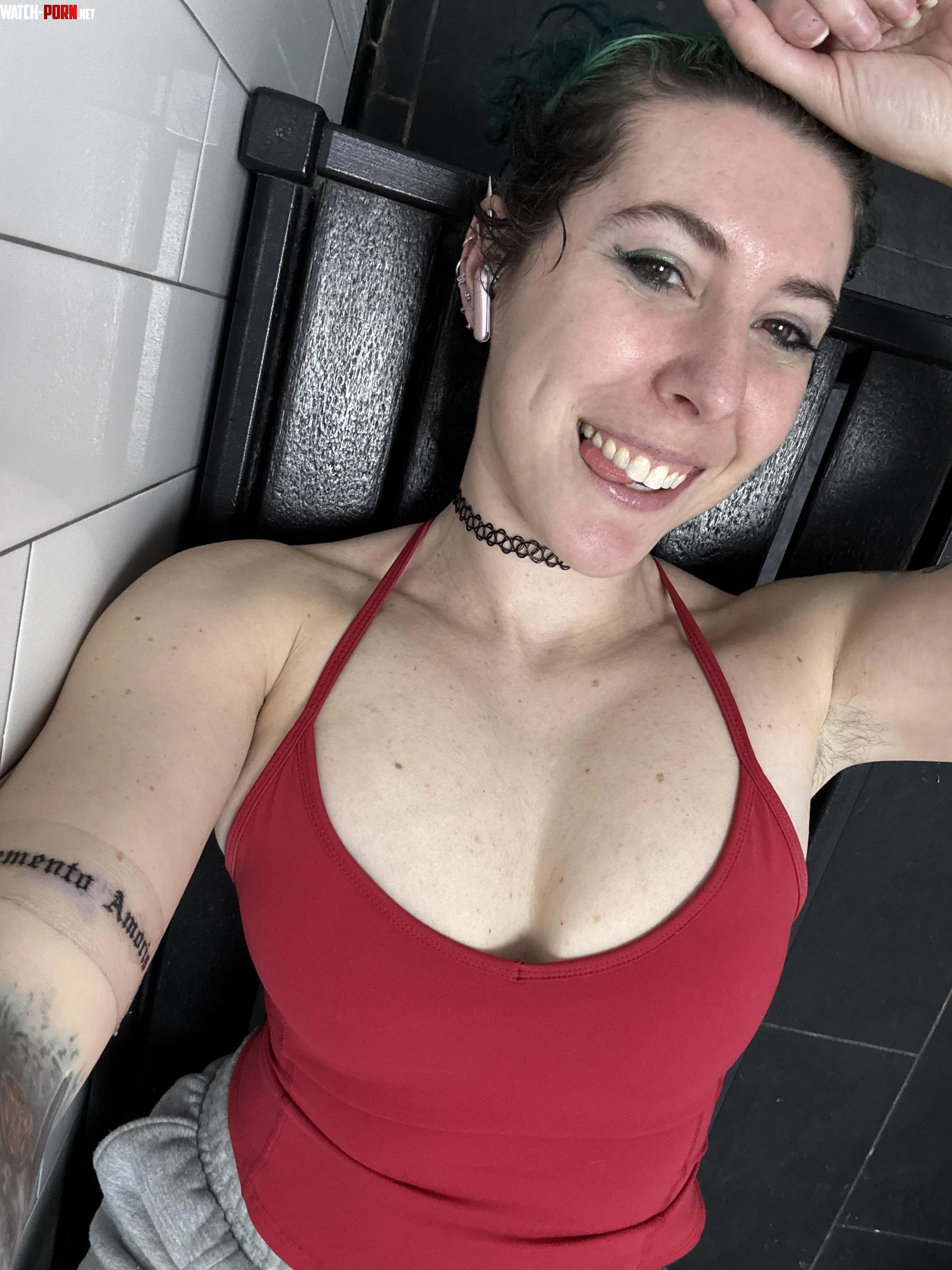 Red hot by sirenskiss3