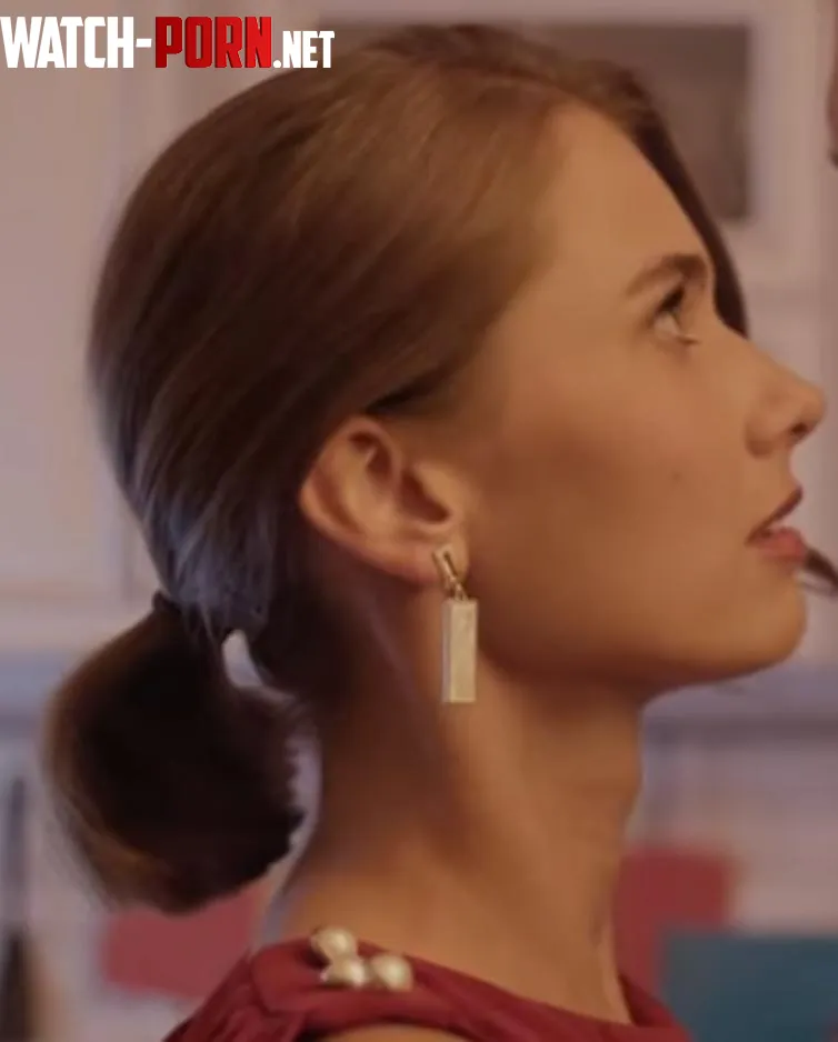 Still trying to find more short ponytail lovers. For me, this is what I would call perfect! by LamboLarz