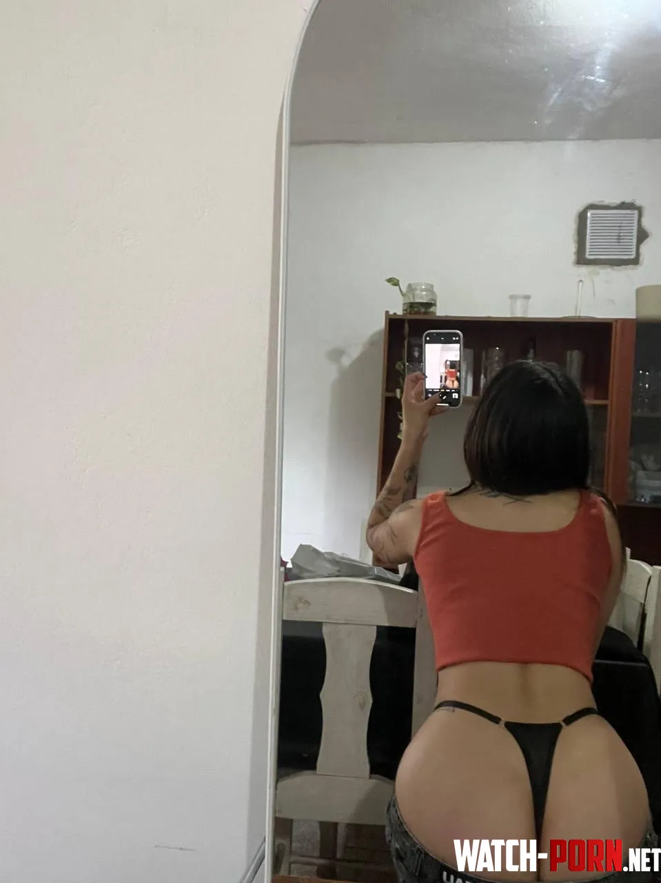 decided to take this pic in mirror ;) by HelixHera