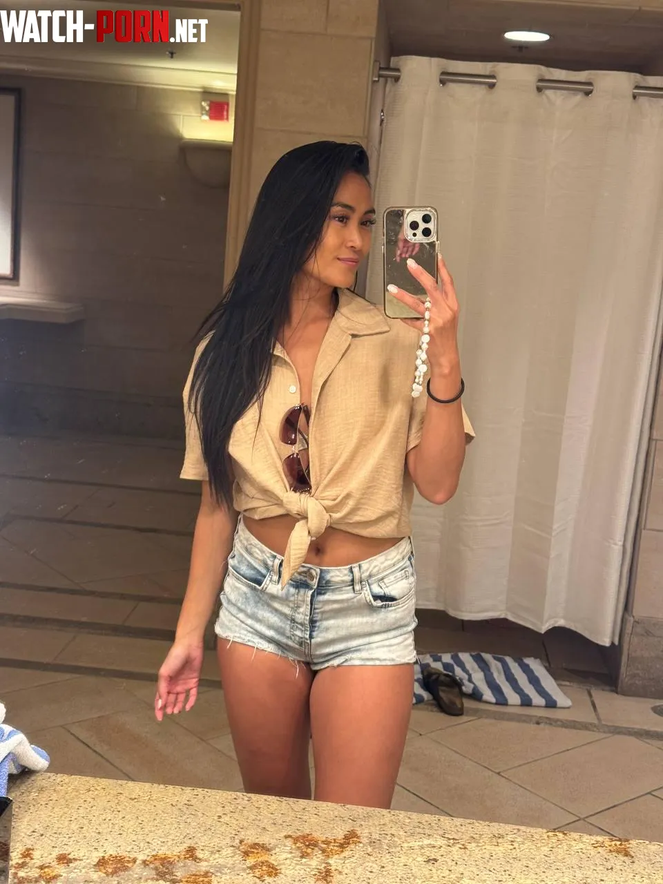 Clean lines, warm energy by sunshineonlyxo