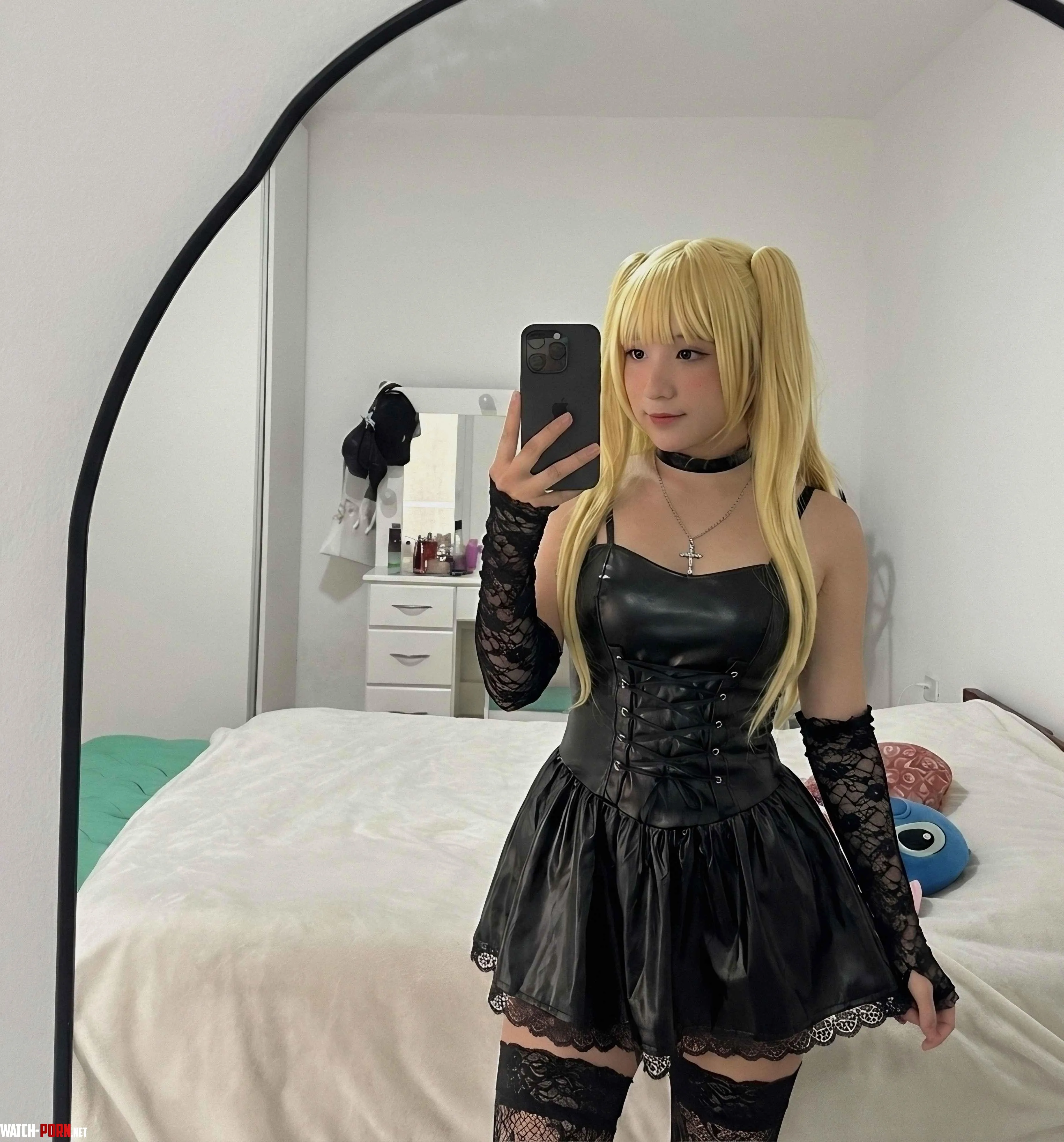misa amane [death note] (molly) by lilheartss