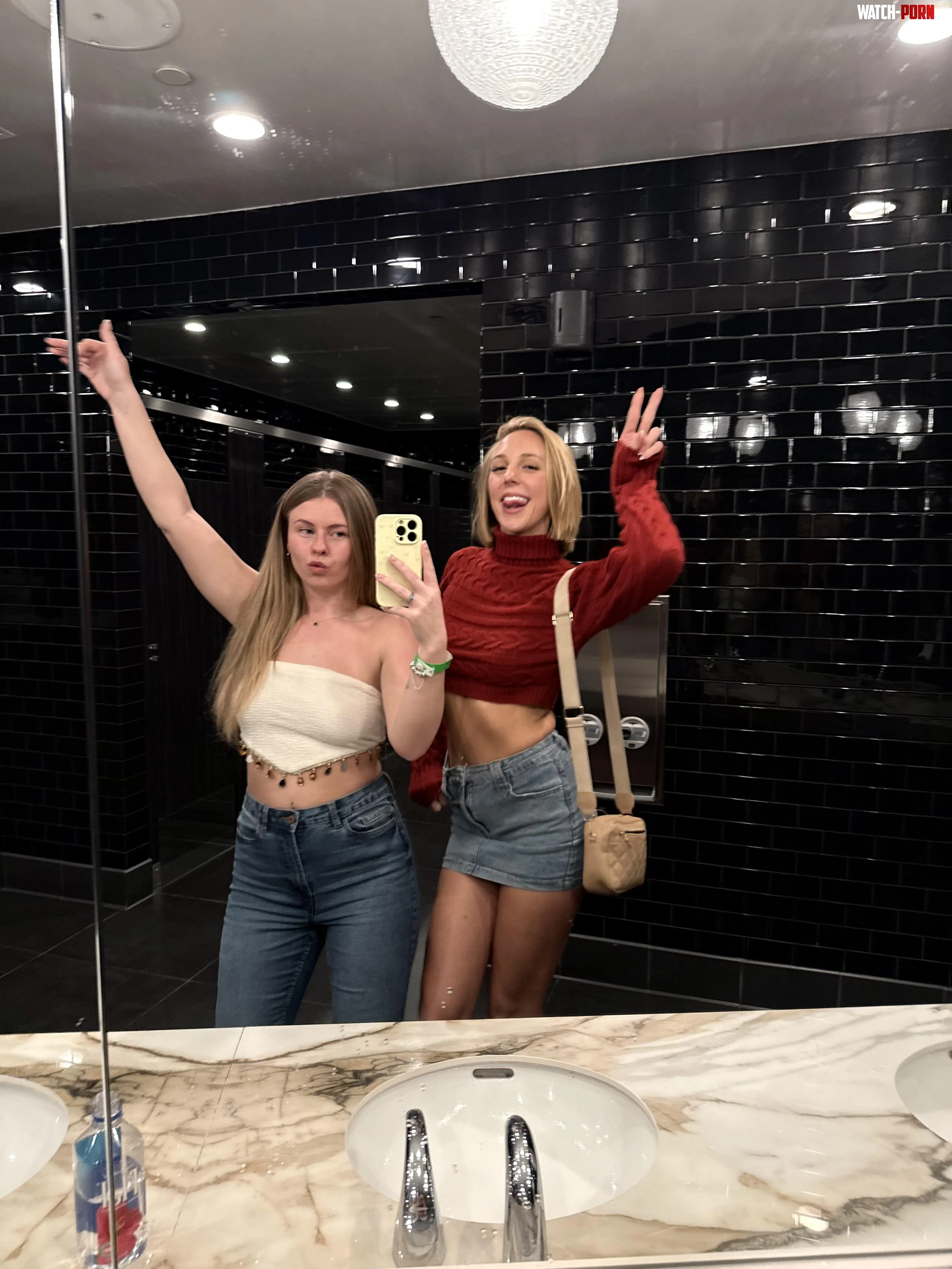 Cropped times 2 by lovelylo316