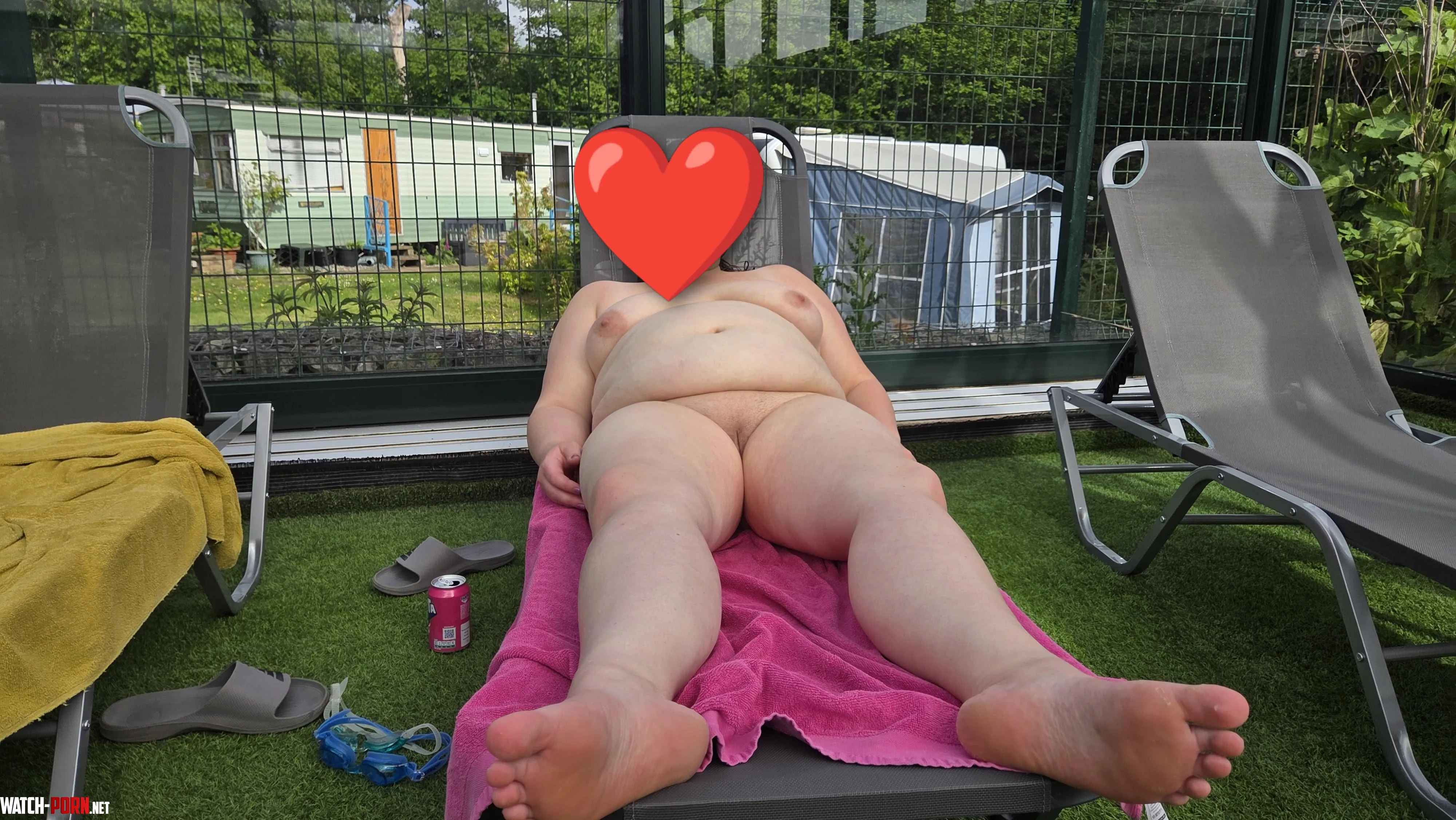 Relaxing by TonyandAmy22