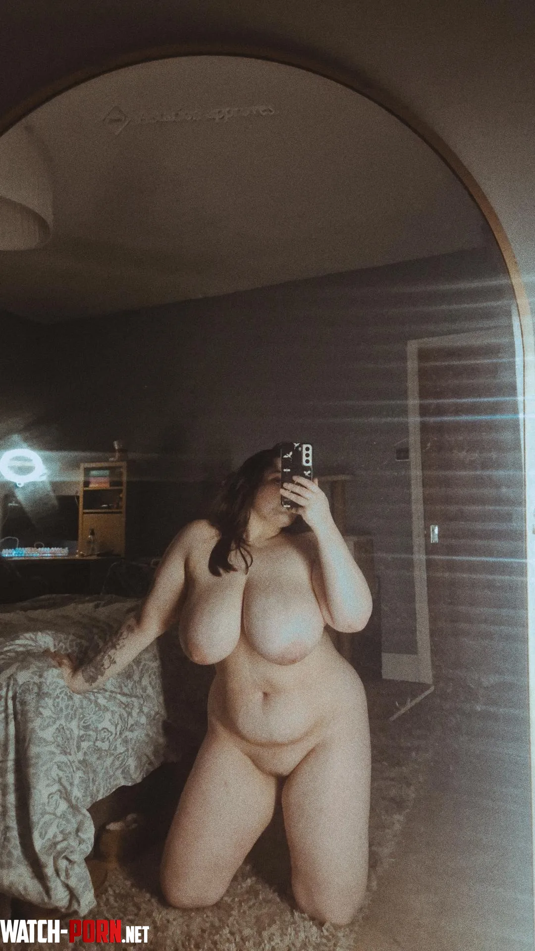 Little lady from England at your service 😘 by L1ttleBrekker