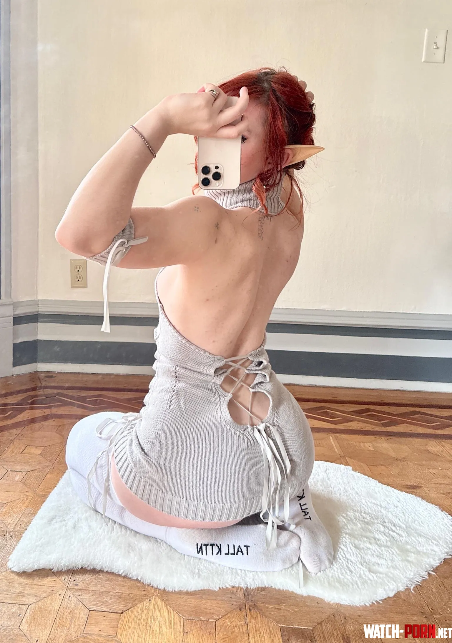 wishing someone was here to smack these... by elexirrrr