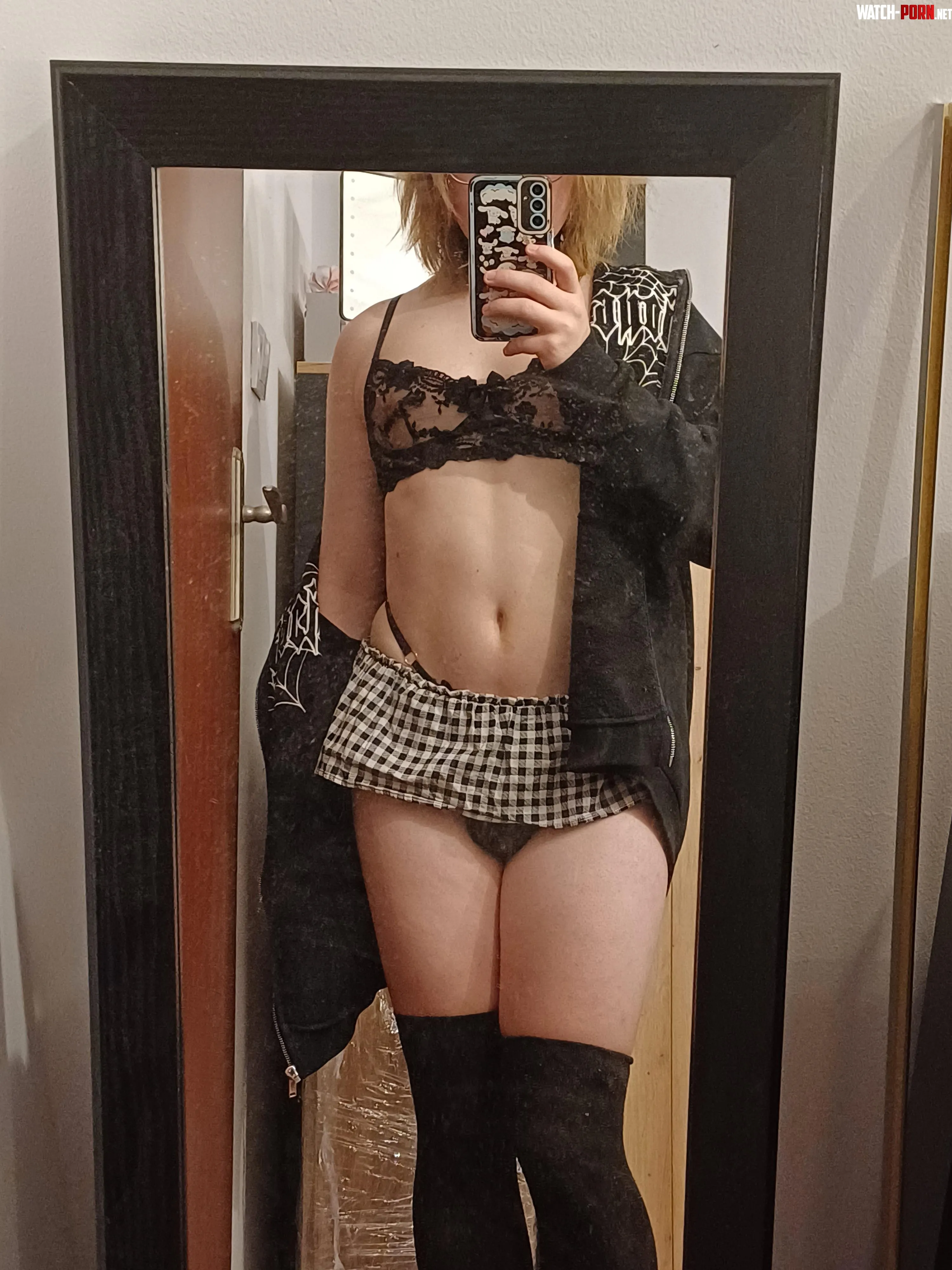 Welcom home Love🖤 by Lestarr