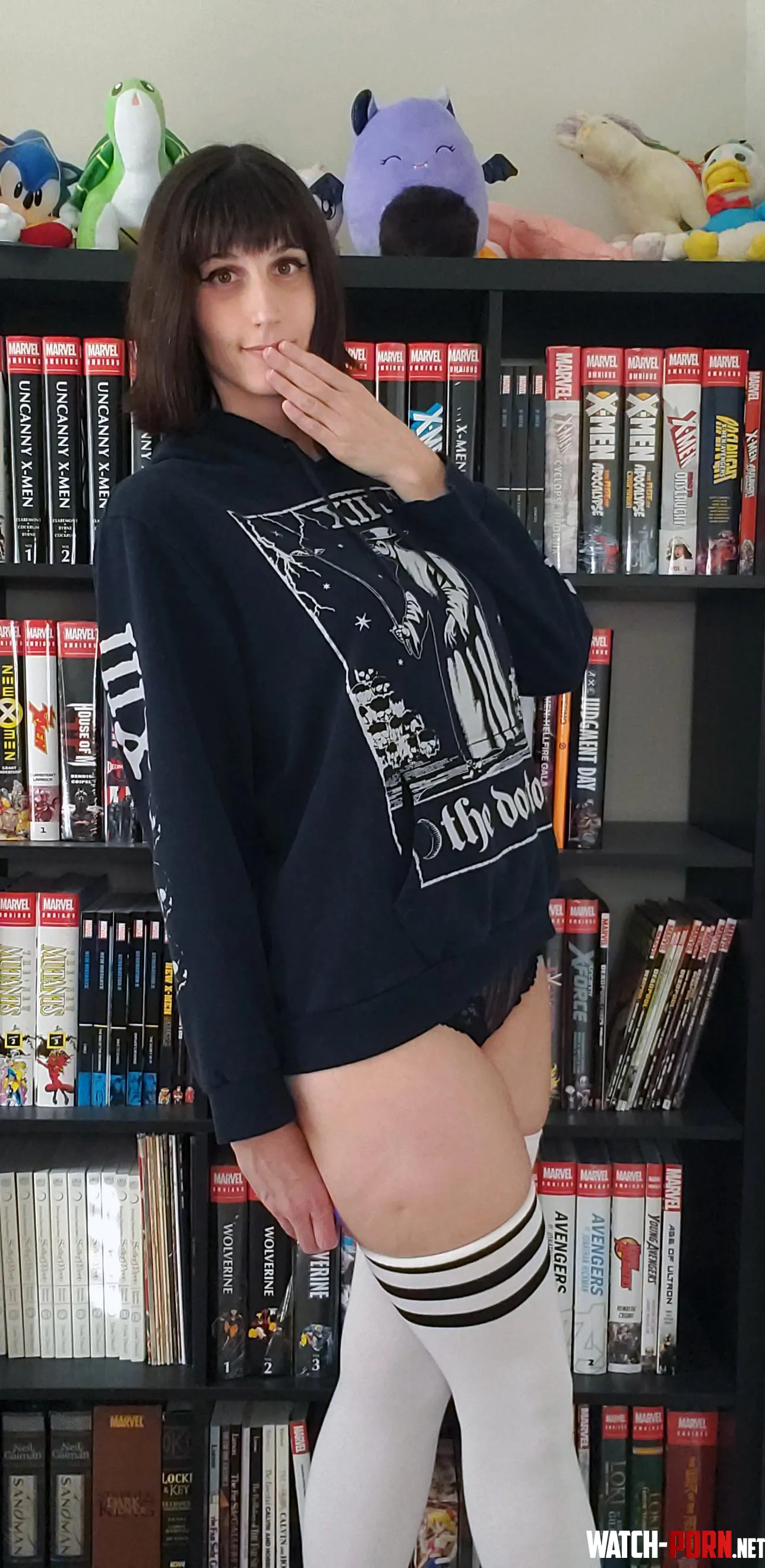 Let's Snuggle Up and Comics and Chill Until Winter's Over [F] by WrenNocturna