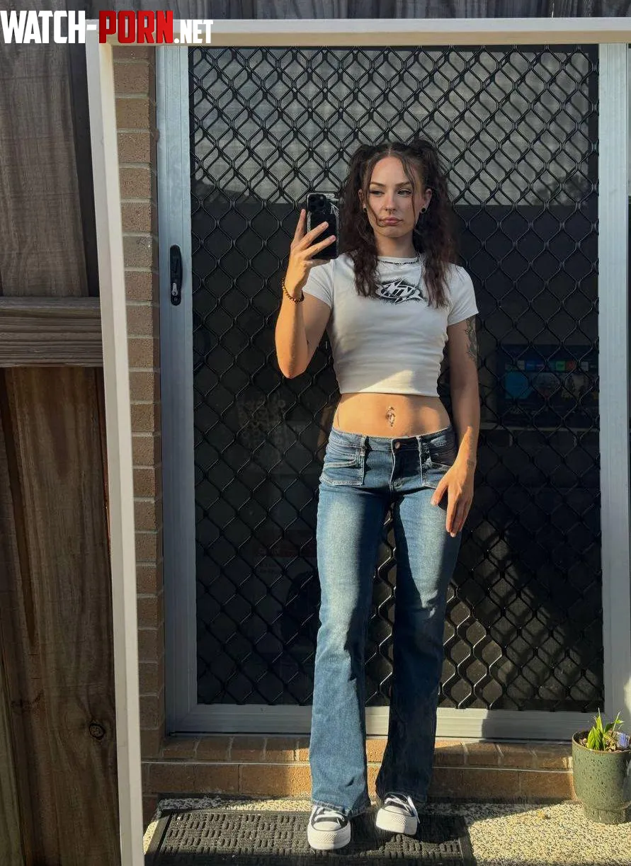 Easy outfit kind of day. by Polkakitten