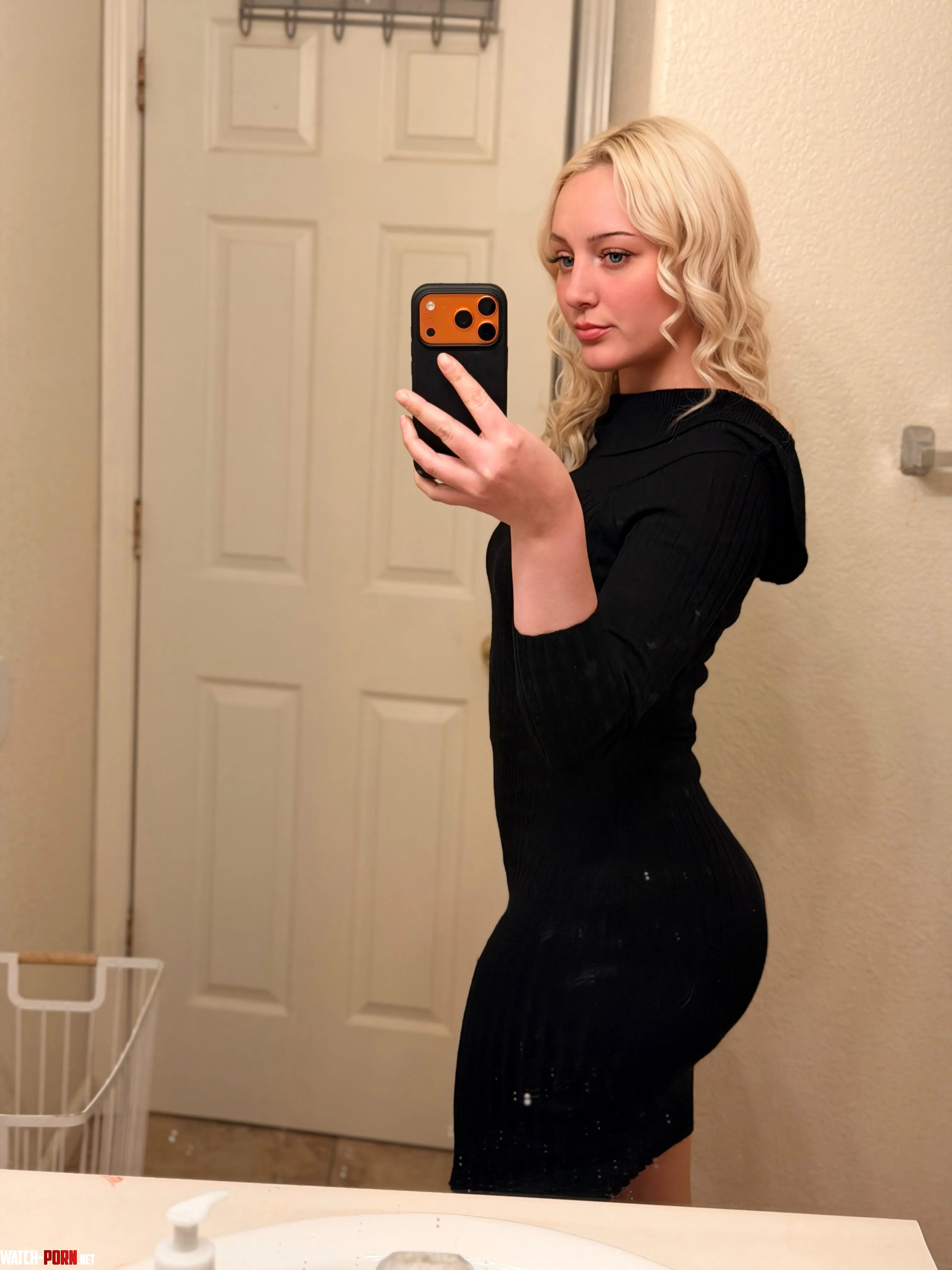 Happy V day ❤️‍🔥 by Common_Let1174