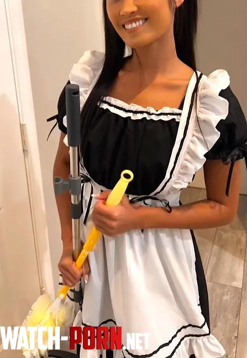 Maid available for extra service by sunshinemaidxo