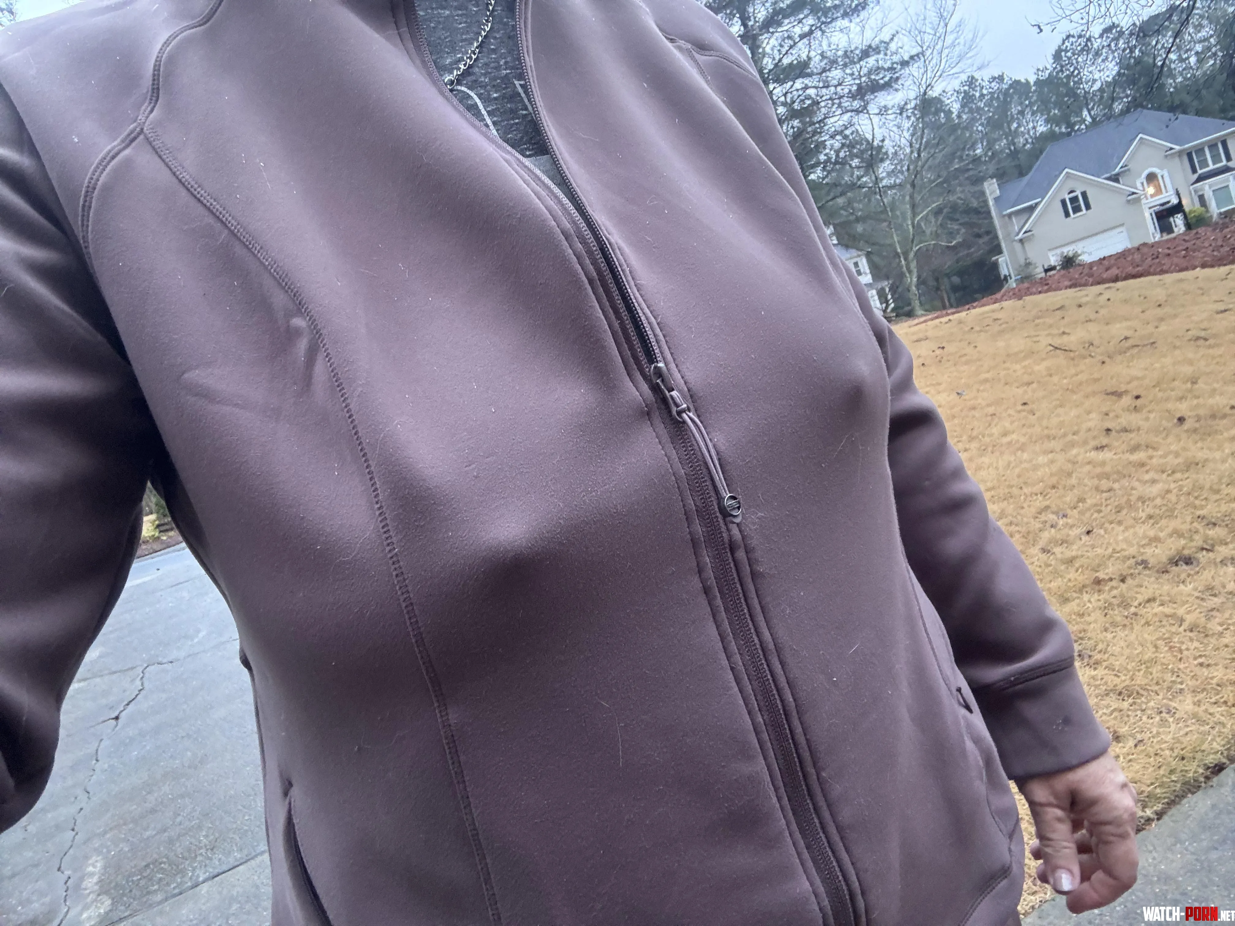 Rainy day walking in the neighborhood by Frisky_Vanilla