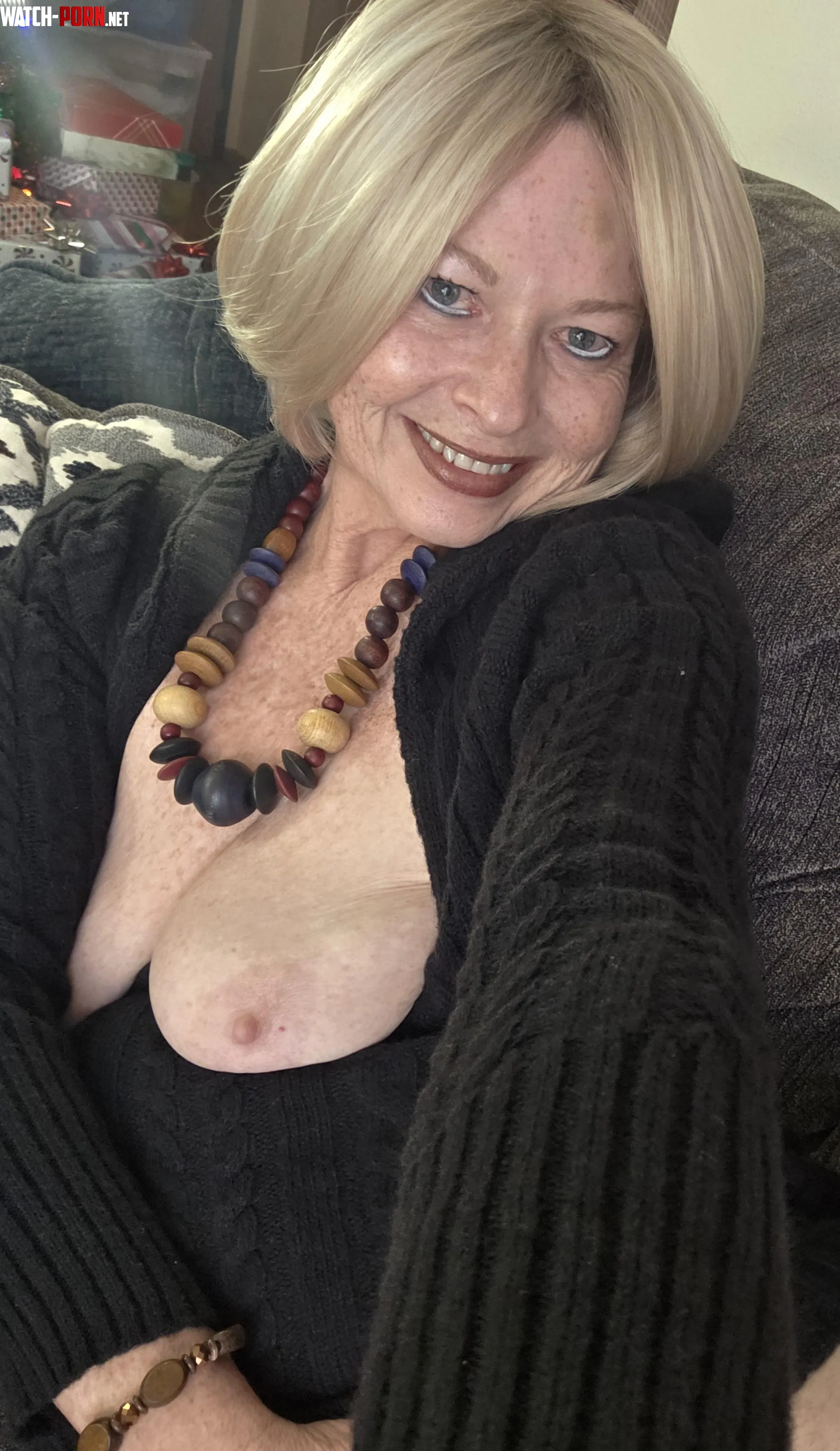 I’m hungry for dick, would you... by Squ1rrelS4nctu4ry