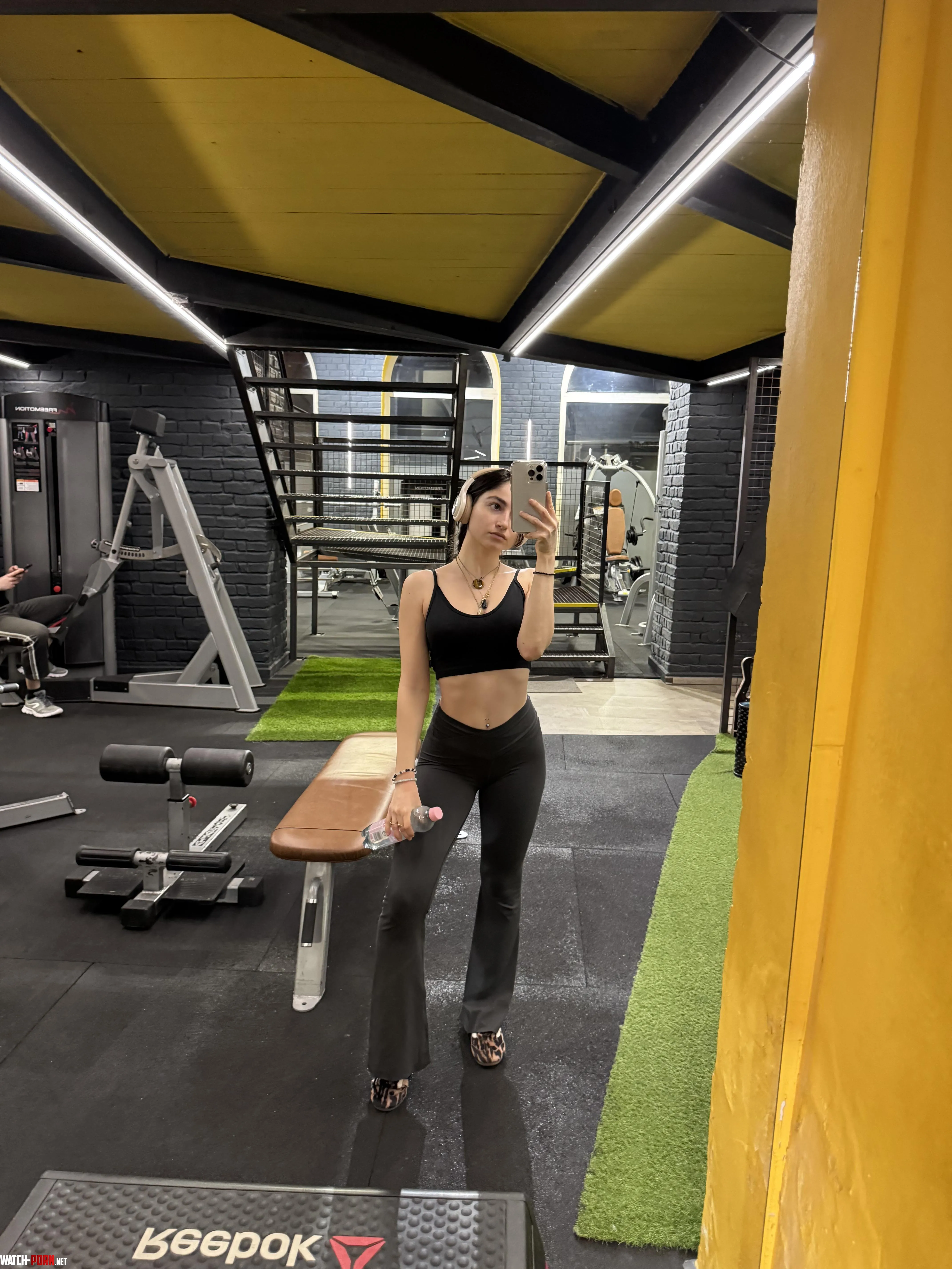 Hope you like my belly ring by dani_bananyi