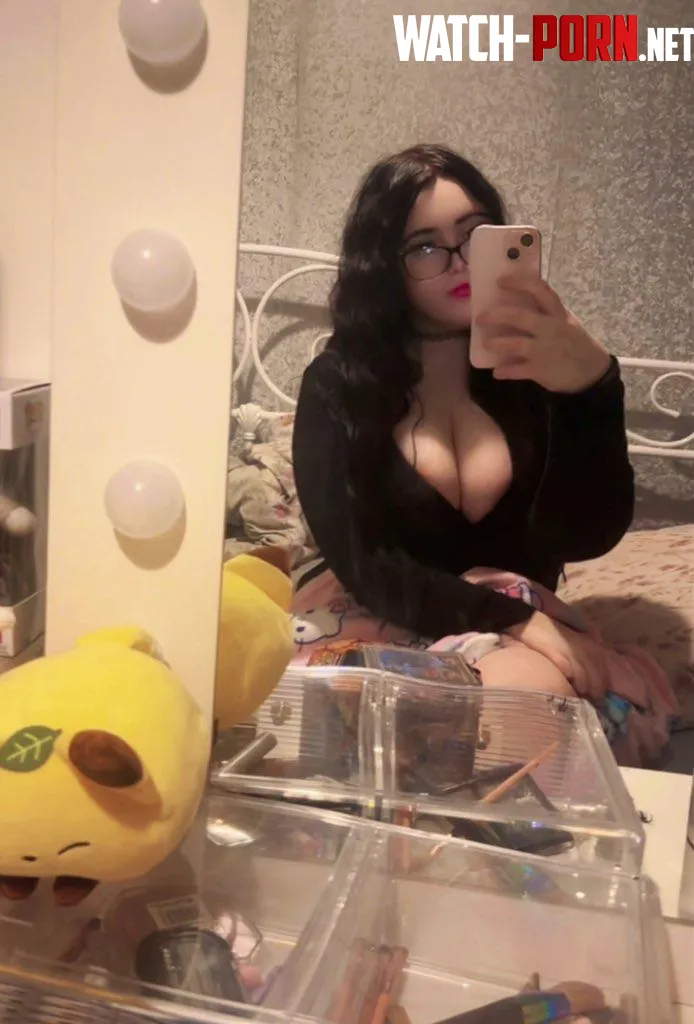 just wanna be cracked by Diligent-Appeal-9519