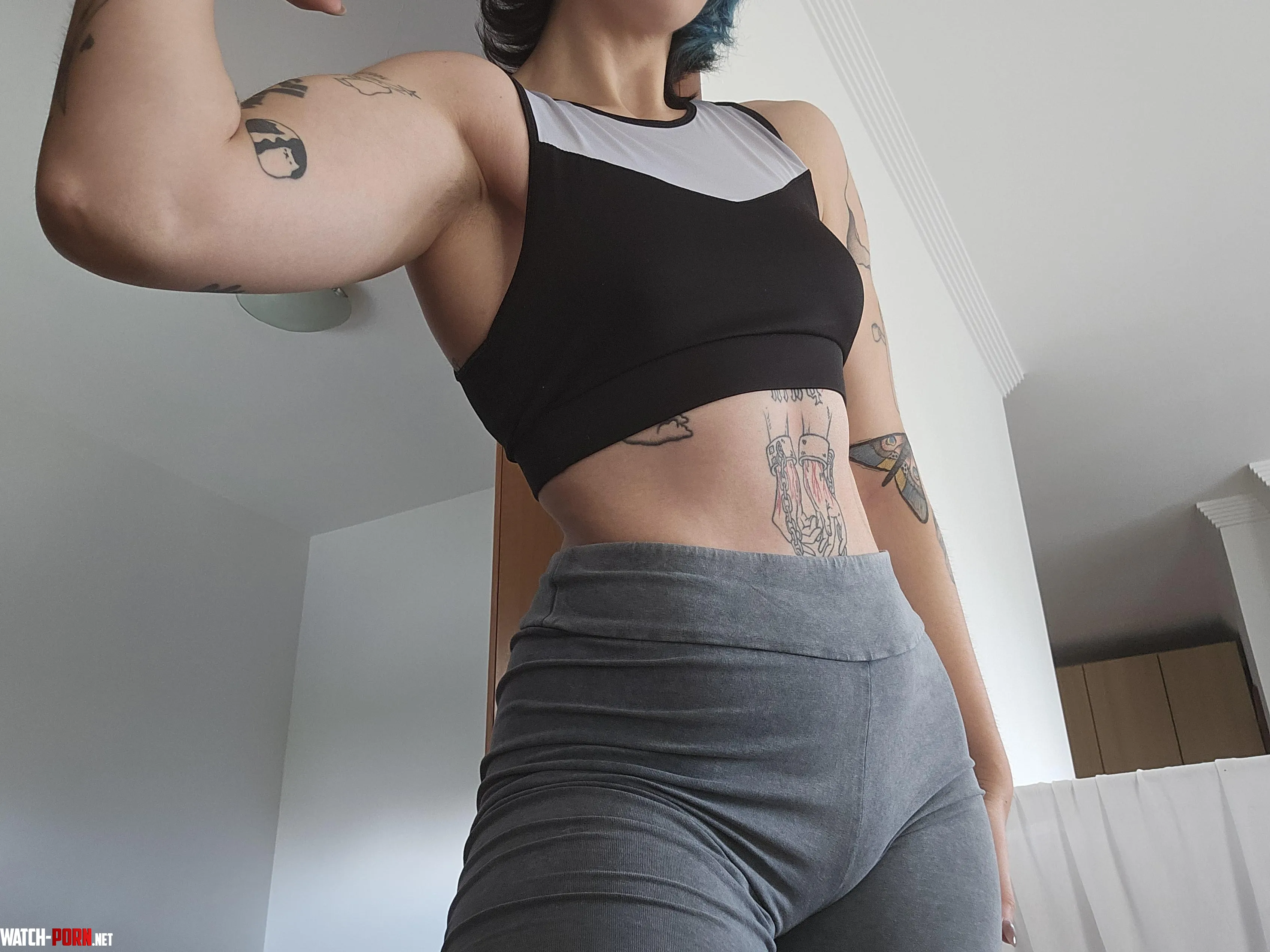 13inches of biceps btw by bigbrattybabe