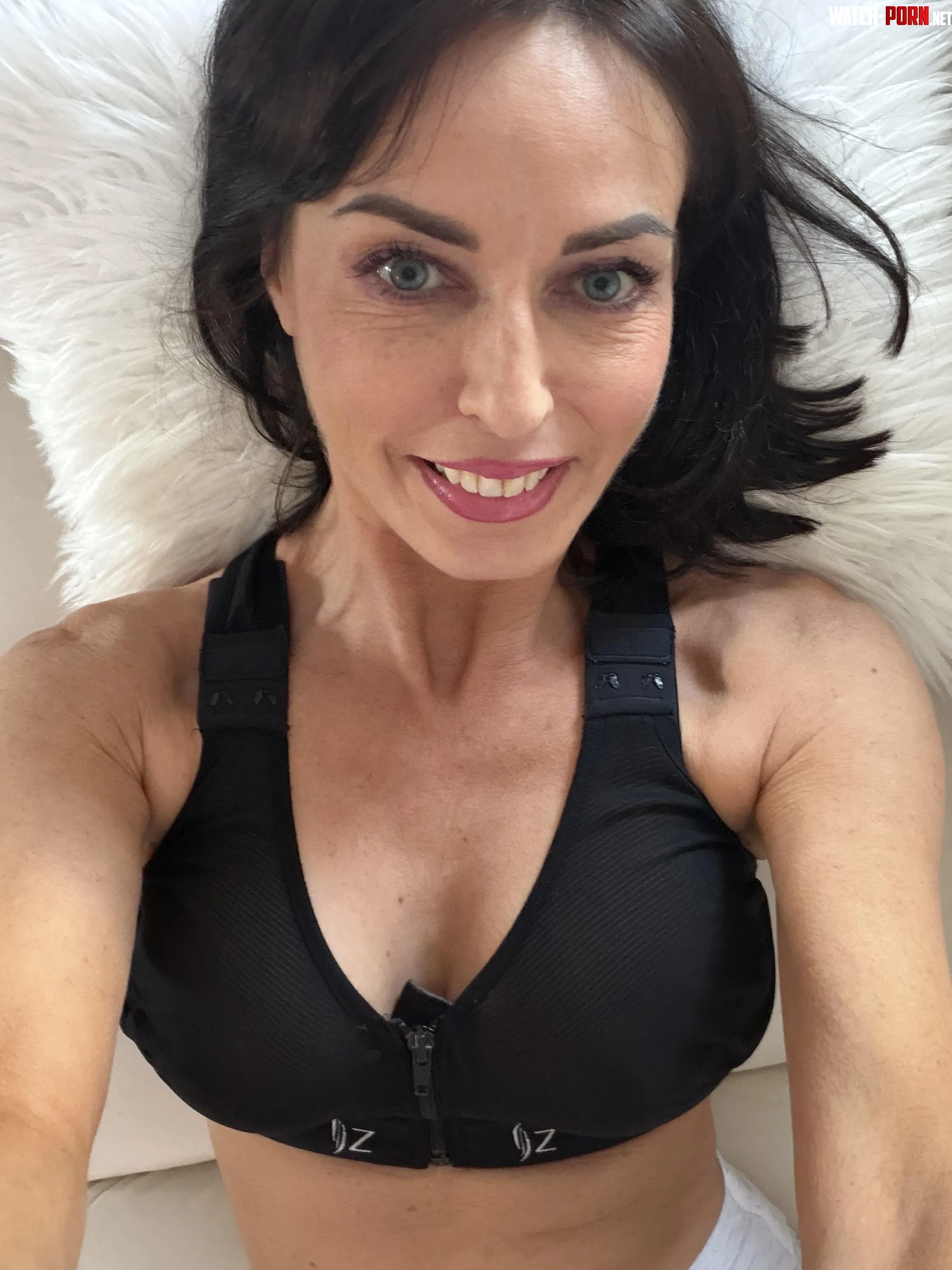 Am i still a babe at 39 ? by fullmoon63