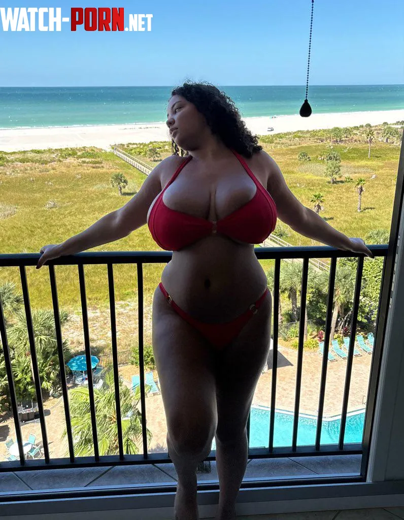 Overflowing by beautifulwomen4