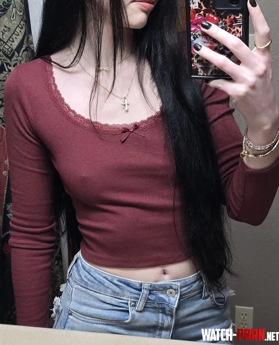 Always showing off by vampireprincesstinyt