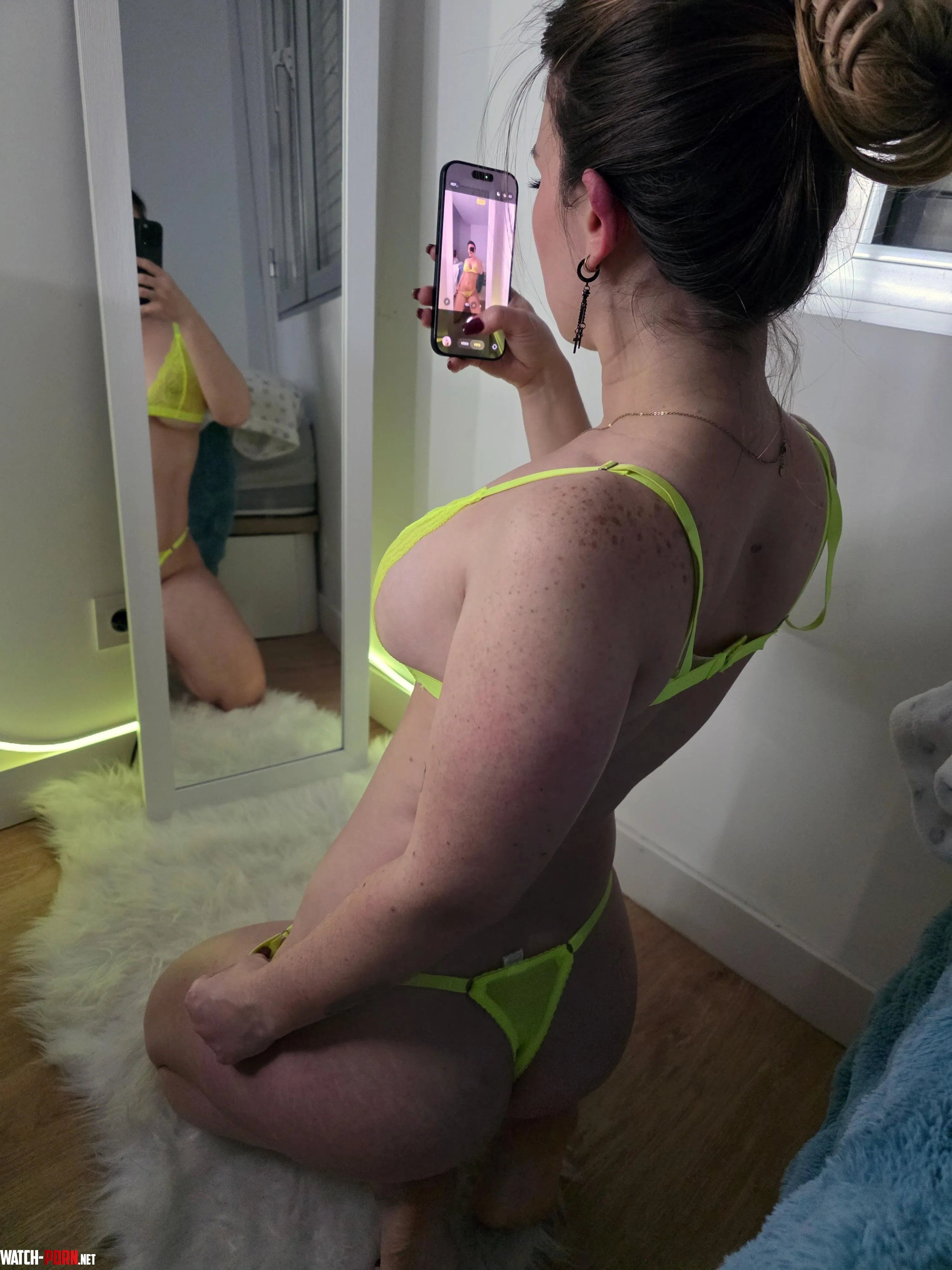 Letting the moment stay quiet by NoScore2892