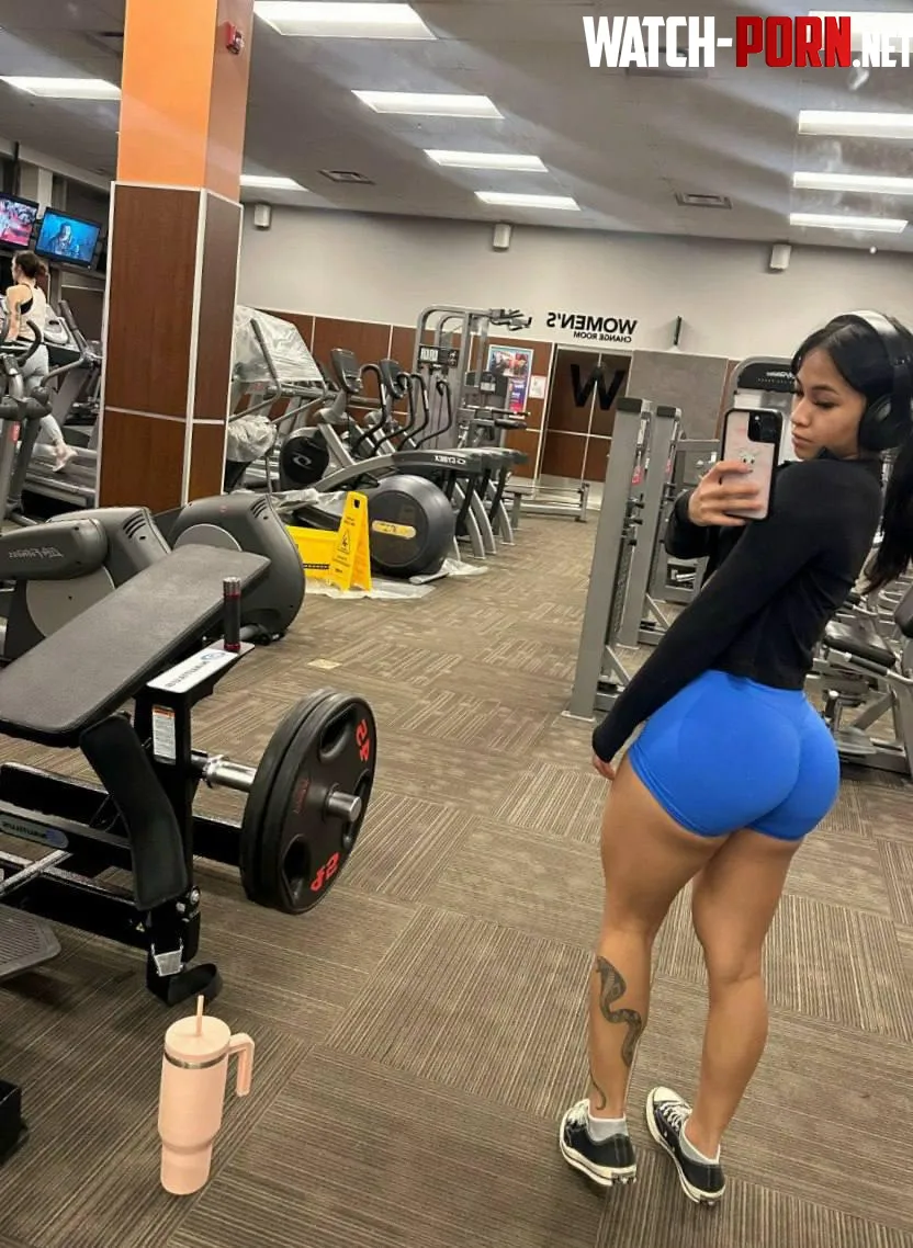 after a great leg day by Queenie69cutie