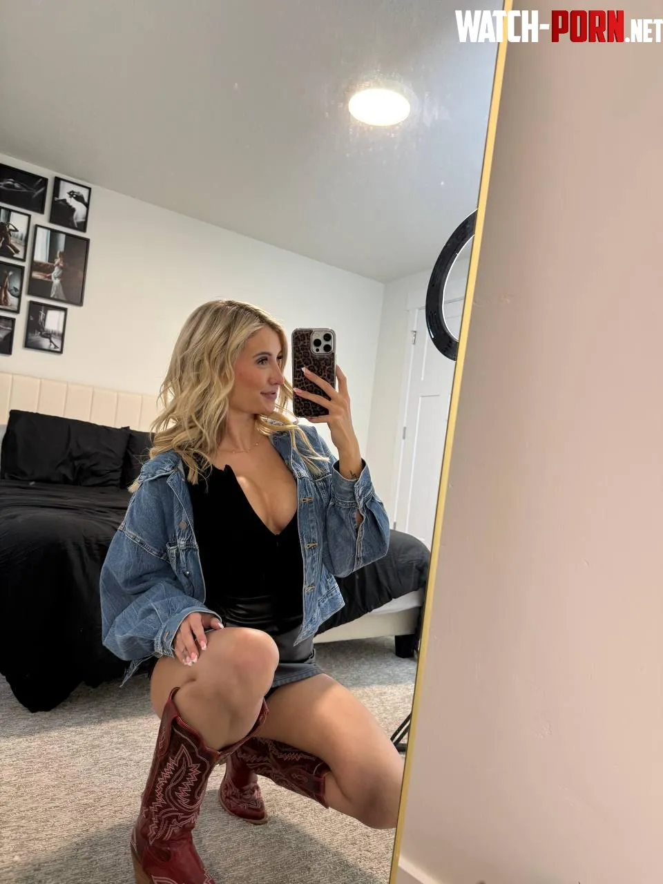 I'd love for you to try and taste me just once by aria_adams