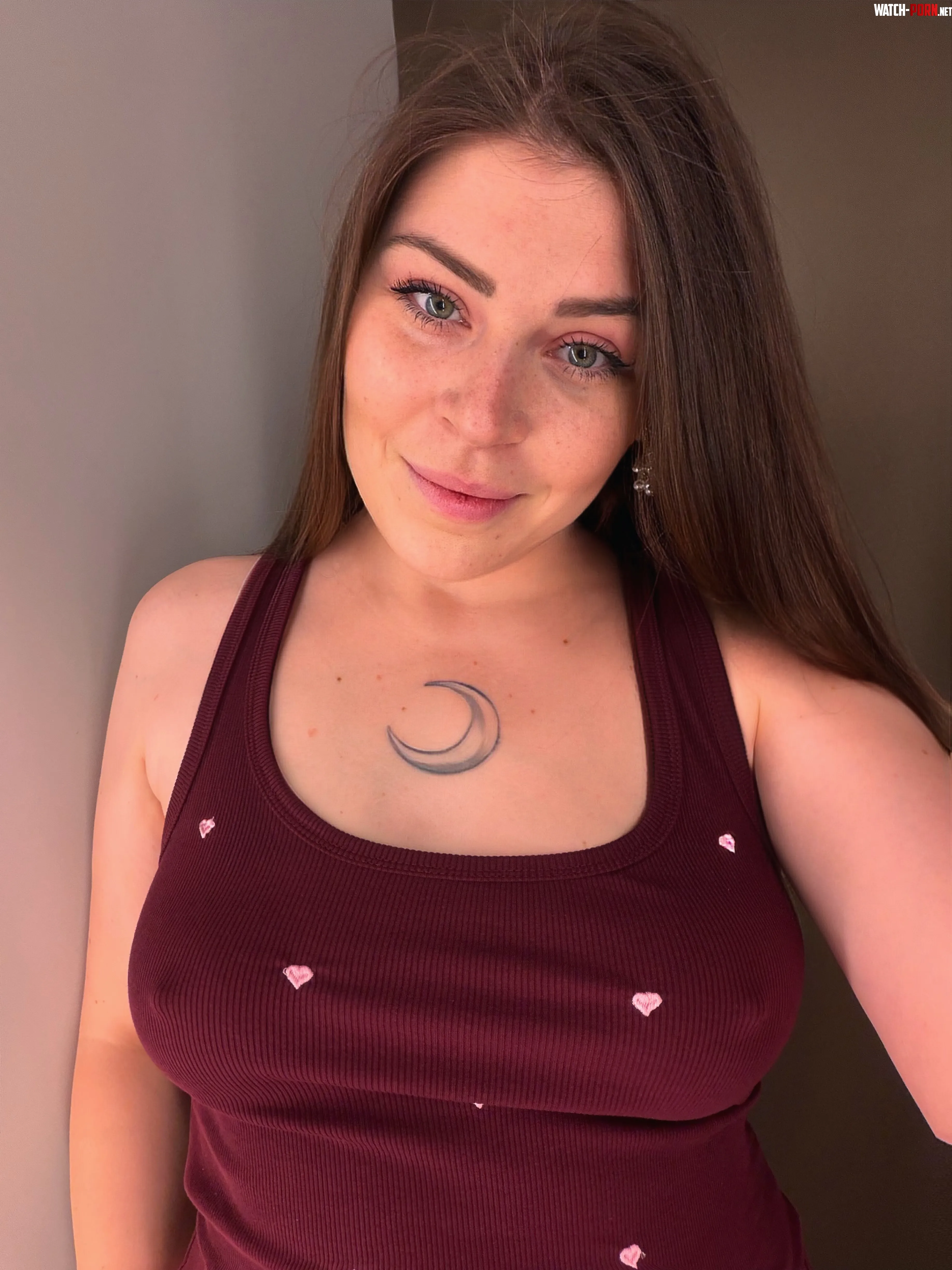 They complement this cute top perfectly by Juli_moon_official