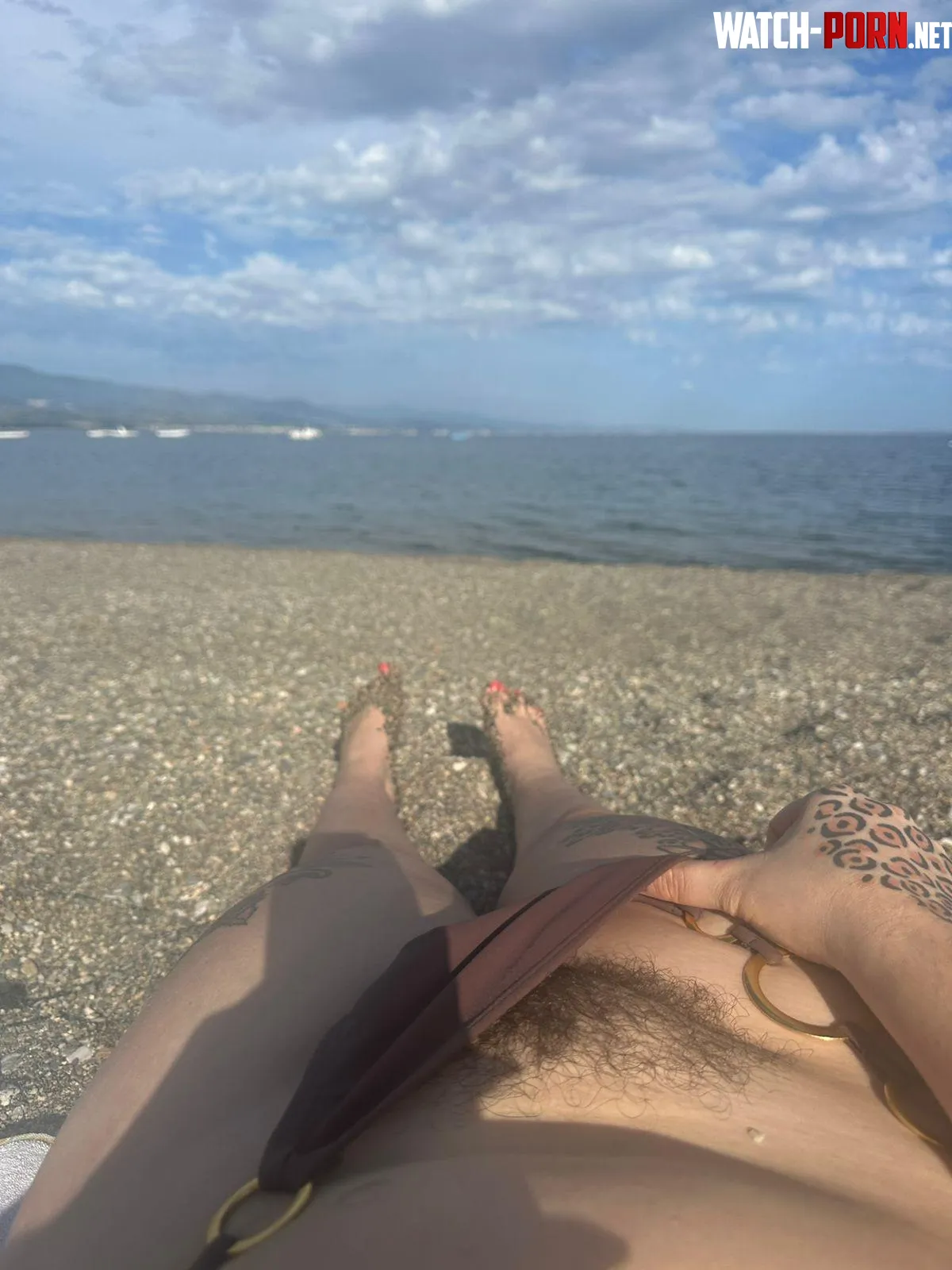 A have something to show you, tell me if you like it by IamLola420