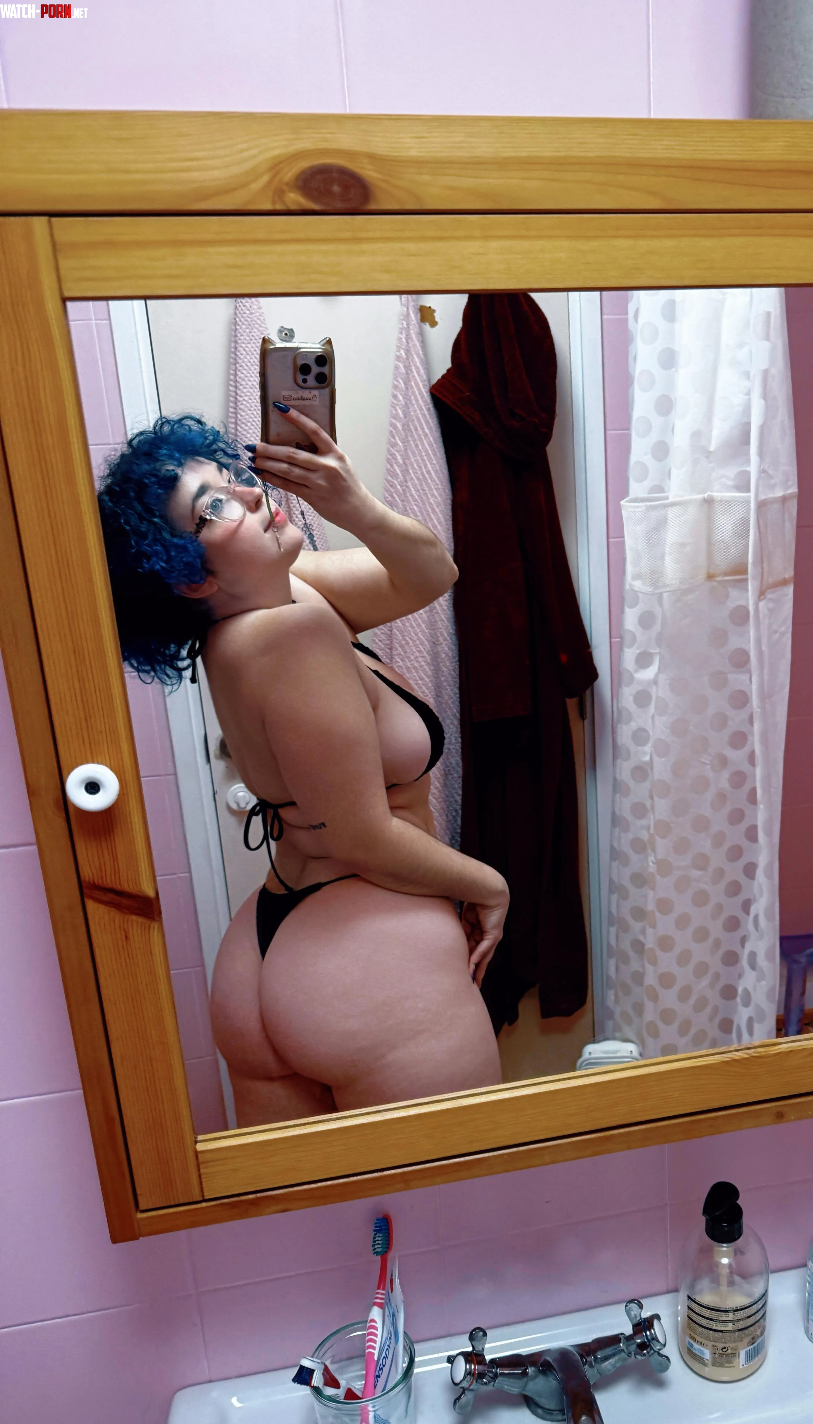 Do you enjoy bikini pics or better with out? by PixiieBlue