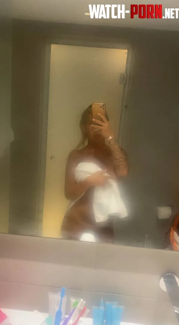 Någon som vill ha min nyaste squirt video?💦 by Stunning-Force-5600