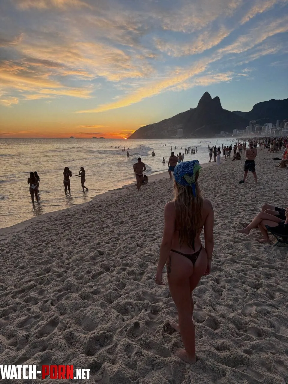 Sunset and in my bikini walk pass by and bet you'll get a hard on by Princessfederaly