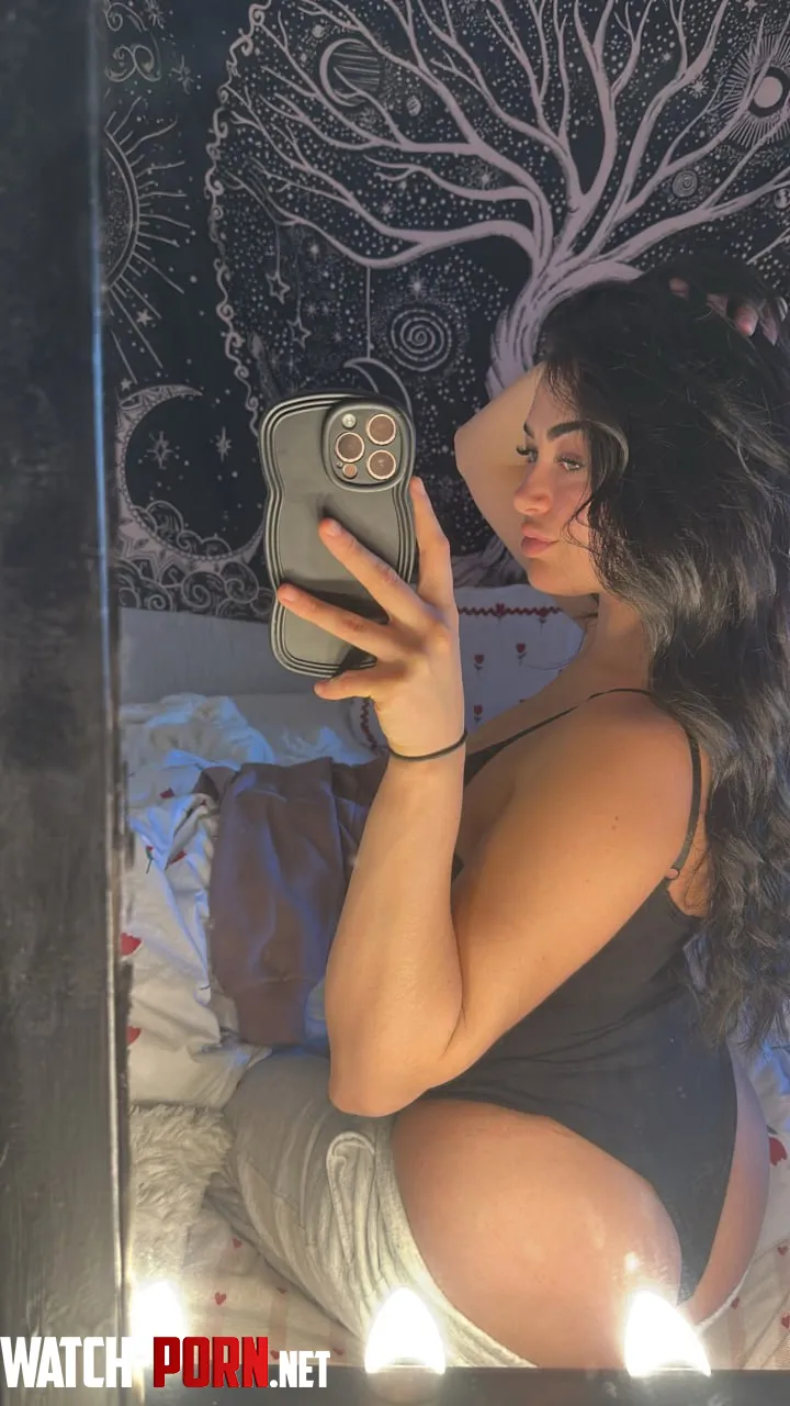 Mirror mood, naughty but cute by tasteeme4