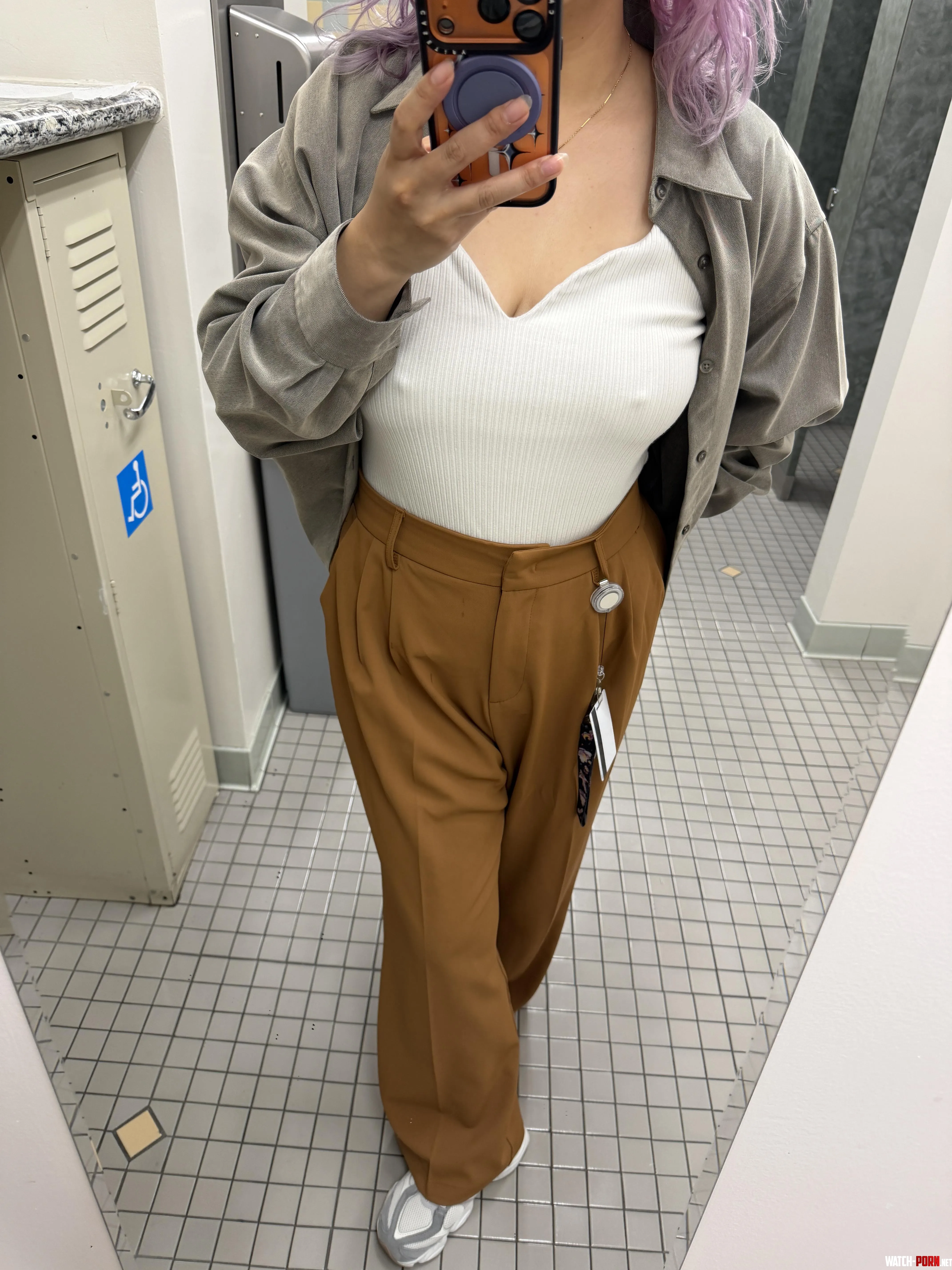 Shh, my lil secret by gemmacactus