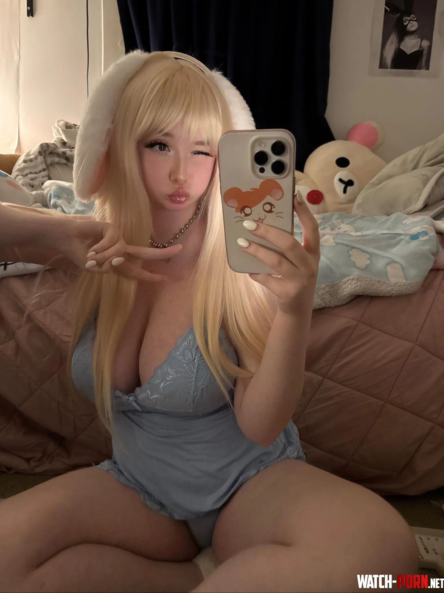 wanna find out what my mouth tastes like? by petiteschoolgirlxo