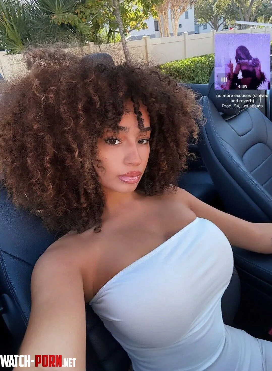 curly hair by figurephilosopher