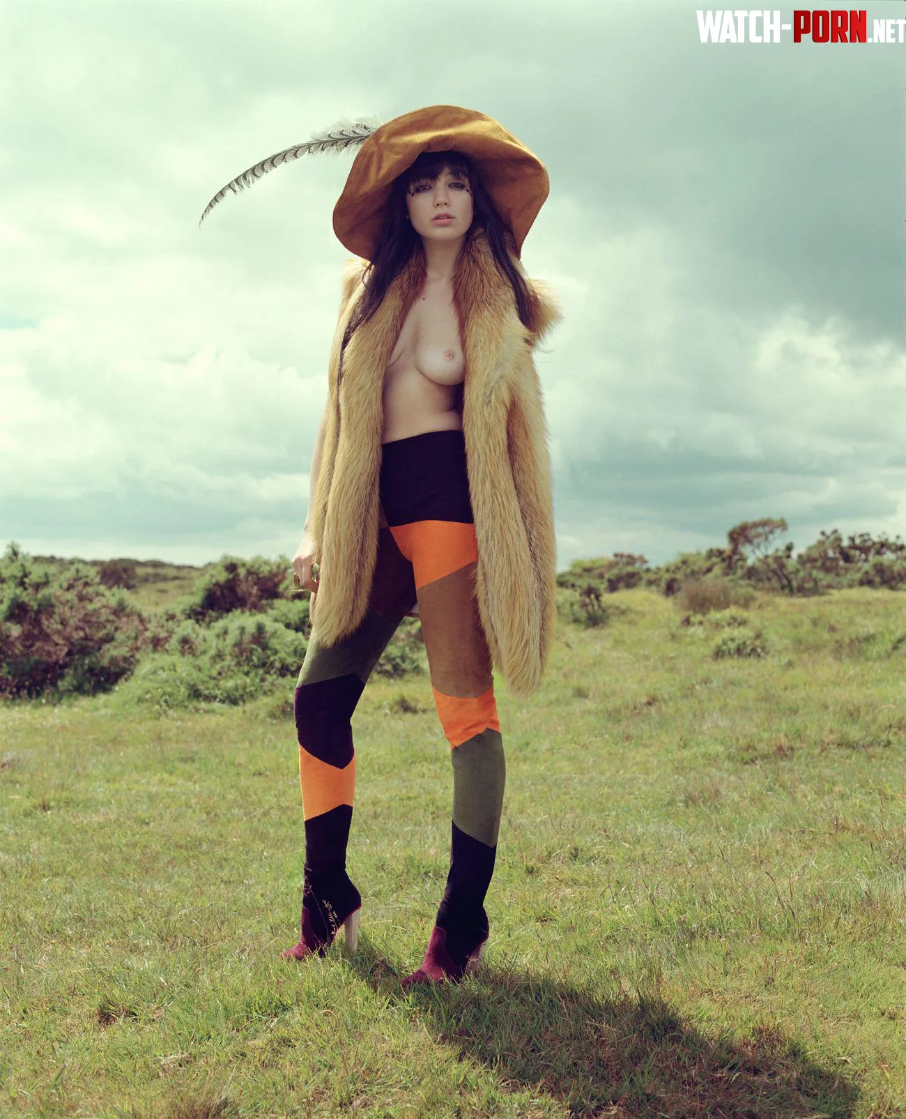 Daisy Lowe | Purple Magazine no.10 Fall-Winter 2008 | ph. Richard Bush by poisson-iv