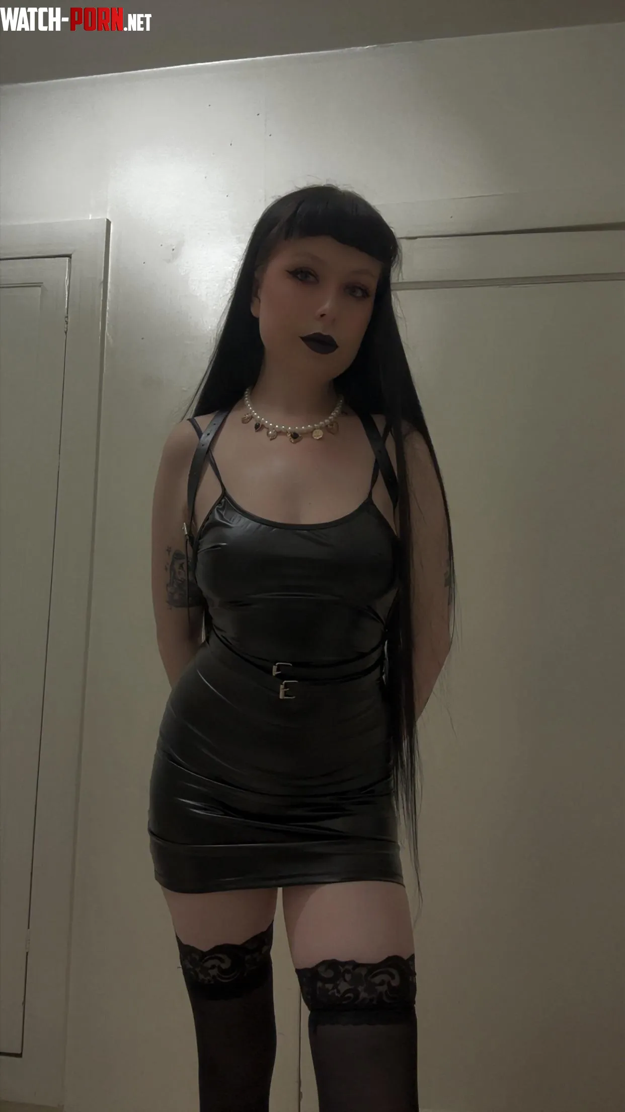 mommy is here 🖤 by GoddessChloeeA