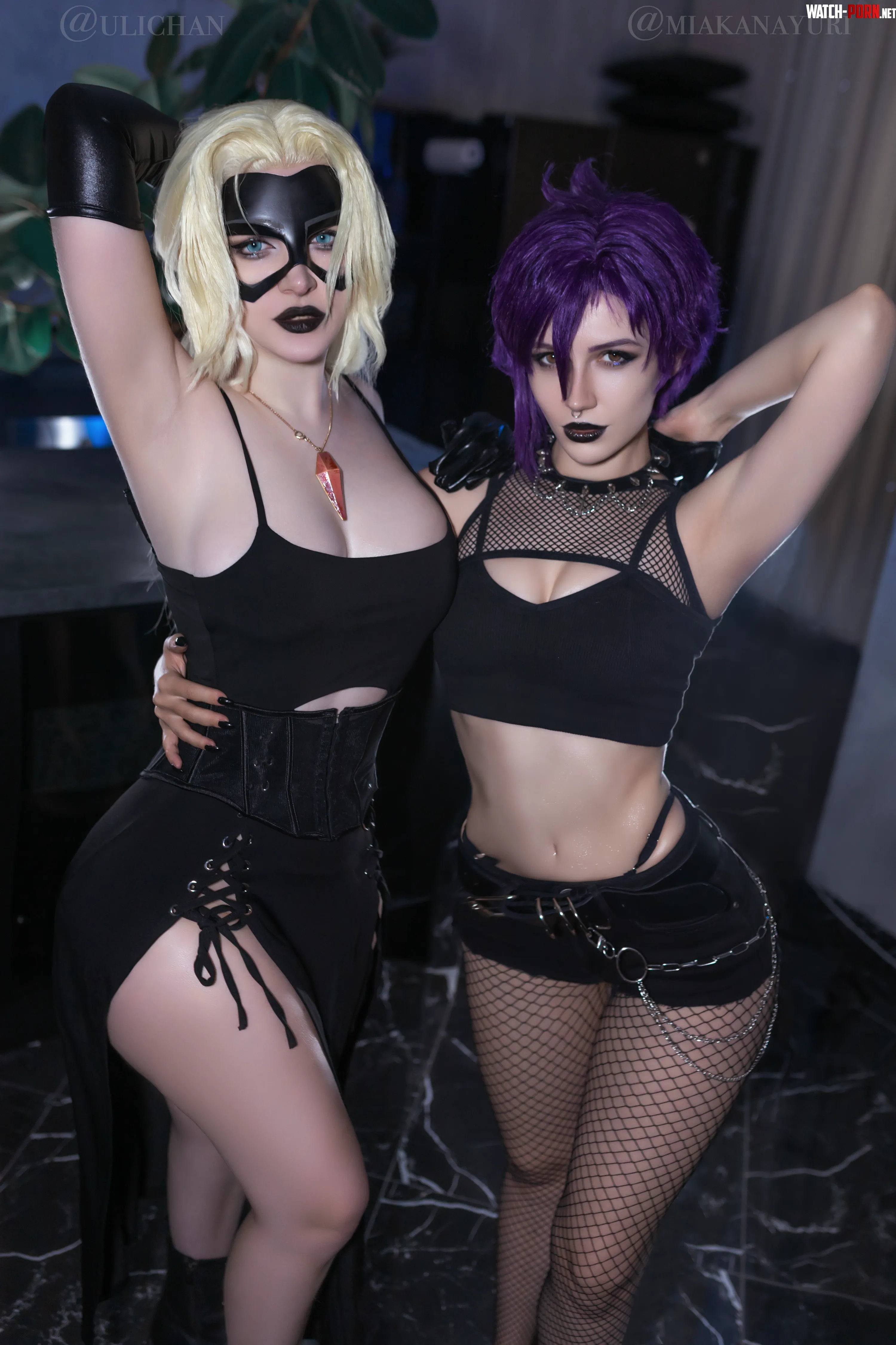 Do good boys sniff armpits fresh out of the shower? by Miakanayuri