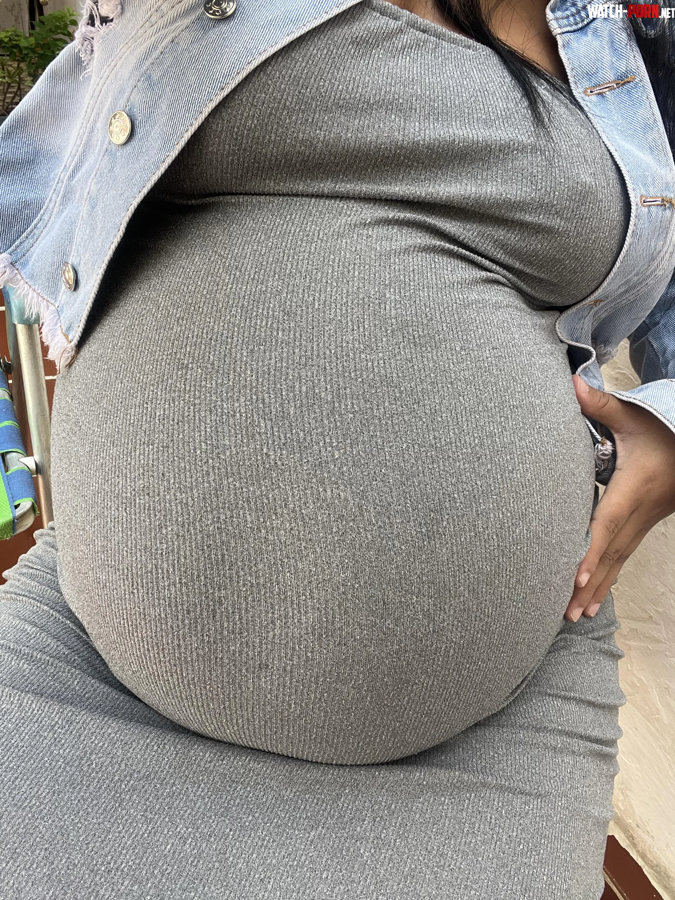 Pregnant with a beautiful belly and cravings 🫦✨ by Oliannymiru