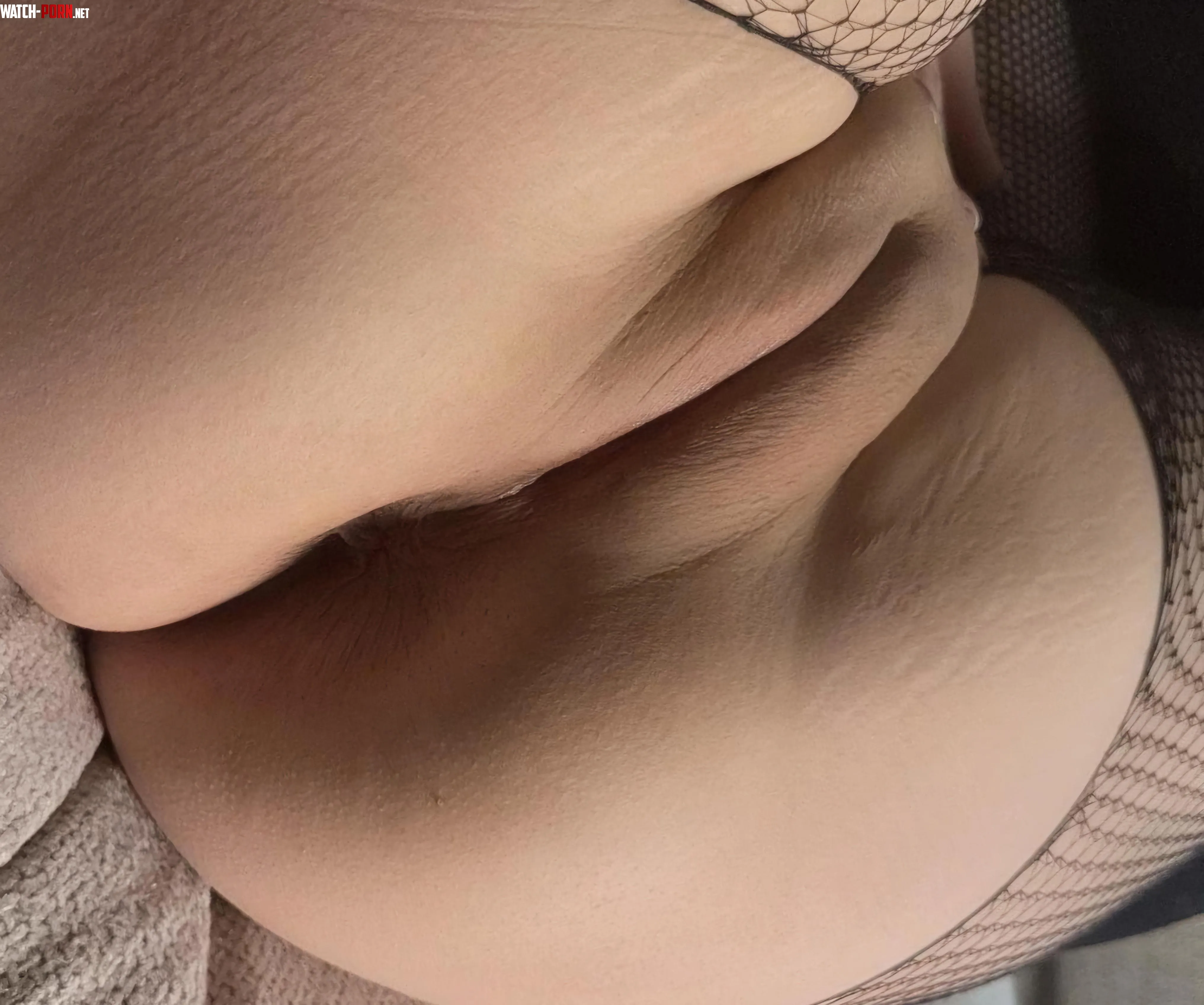 Up close so please ignore the imperfections by Sub-Doxy